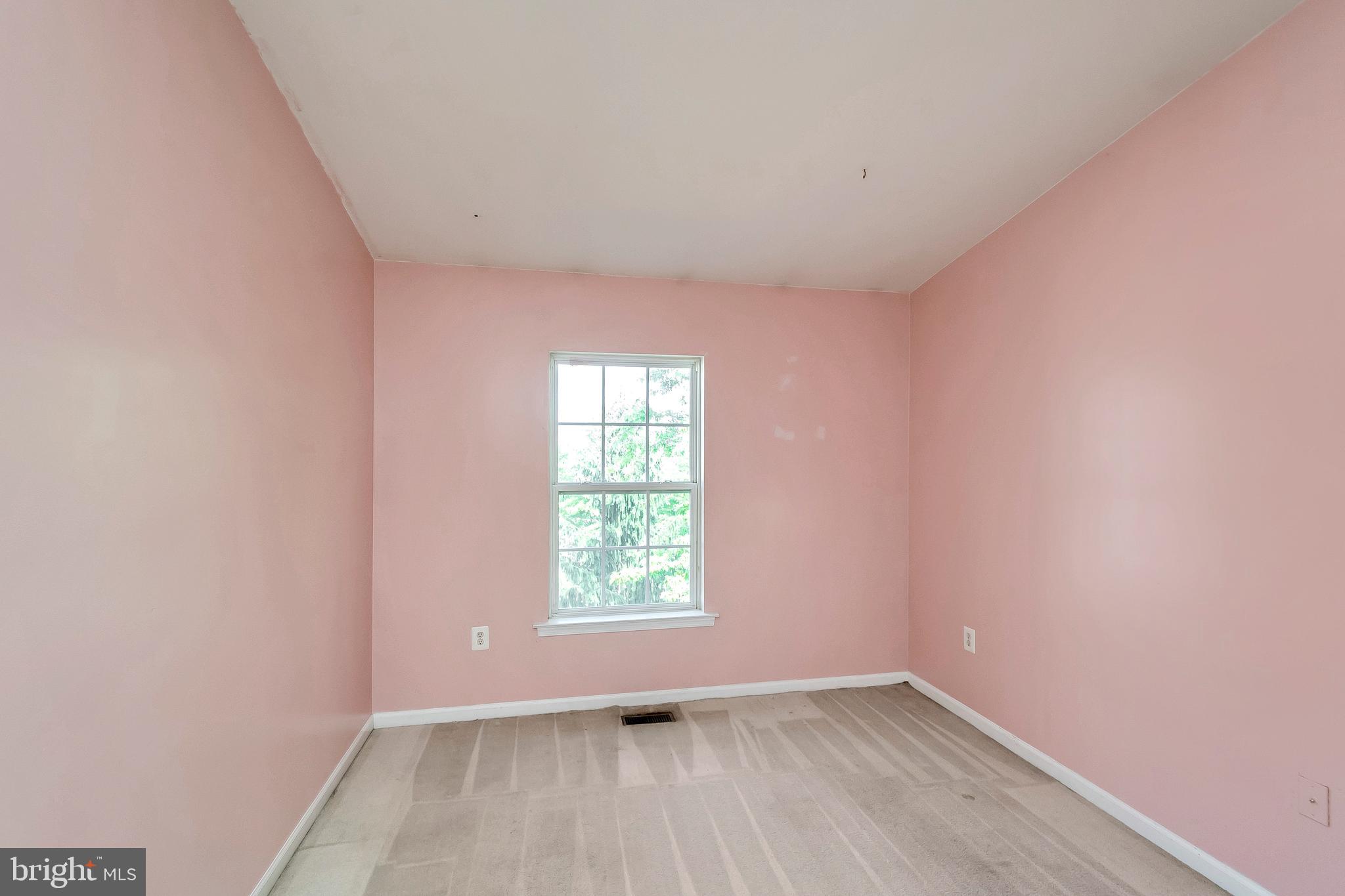 GUNSTON CORNER - Residential