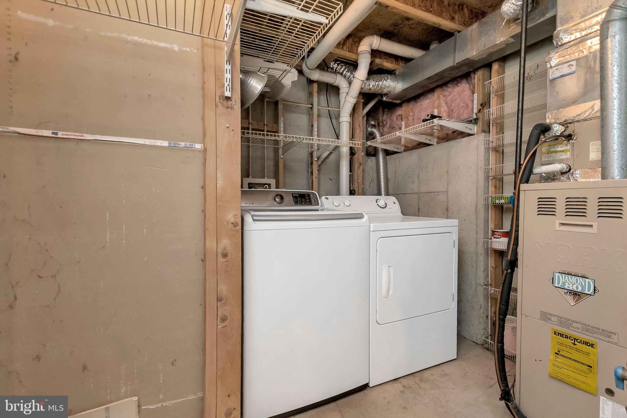 GUNSTON CORNER - Residential