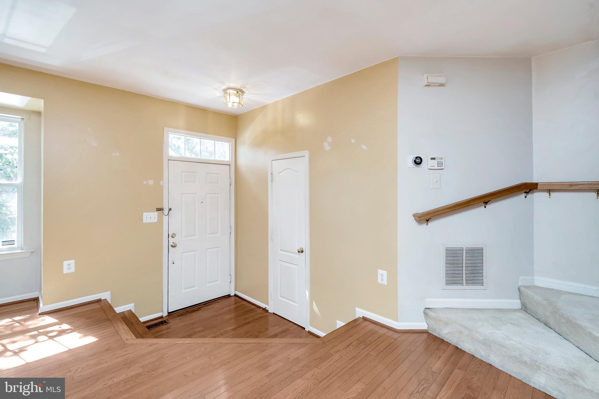 GUNSTON CORNER - Residential