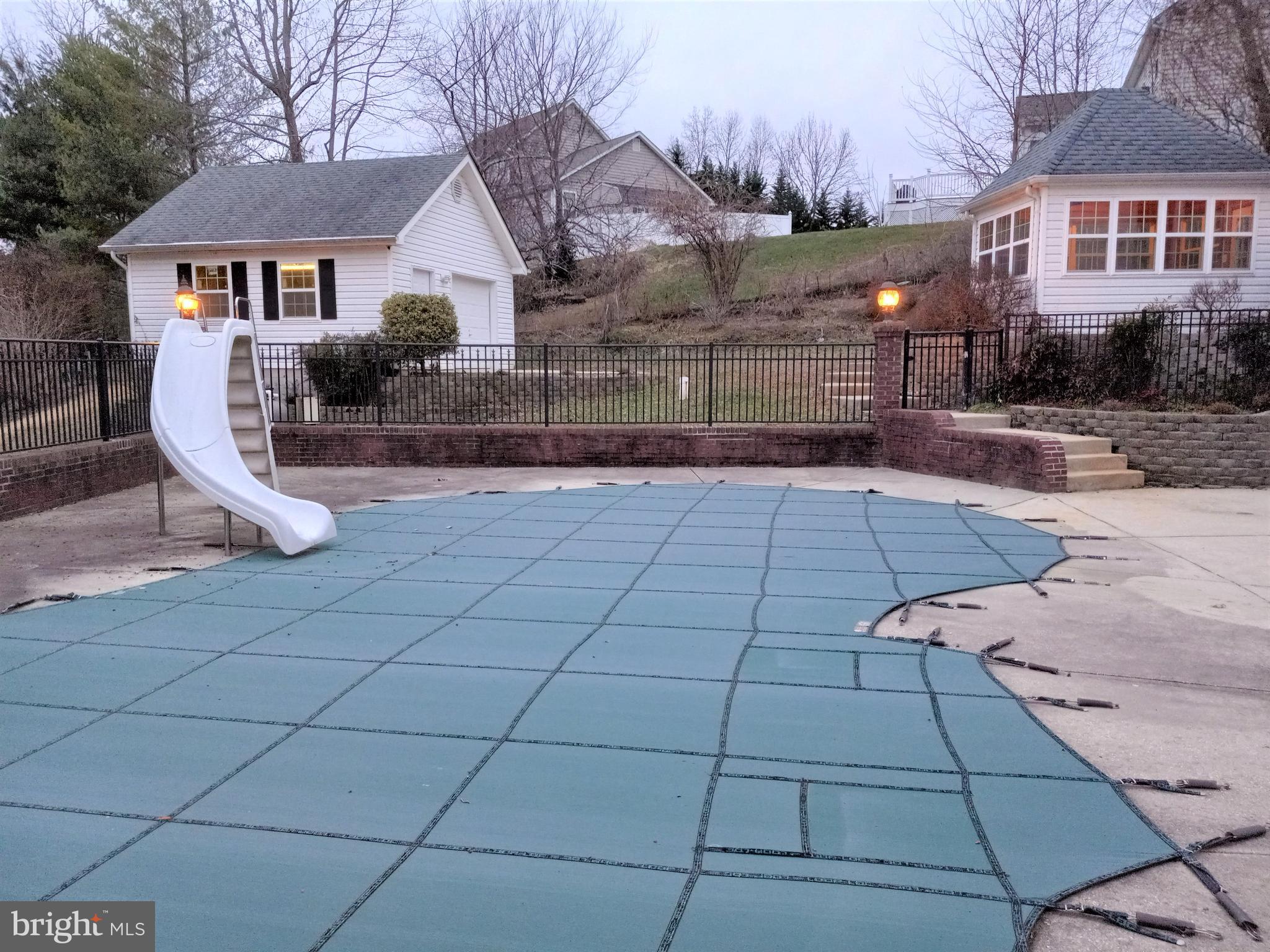 QUEENSBERRY - Residential