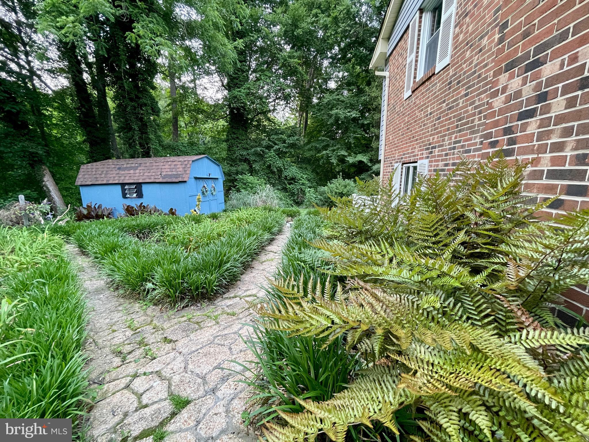 FORT WASHINGTON - Residential Lease