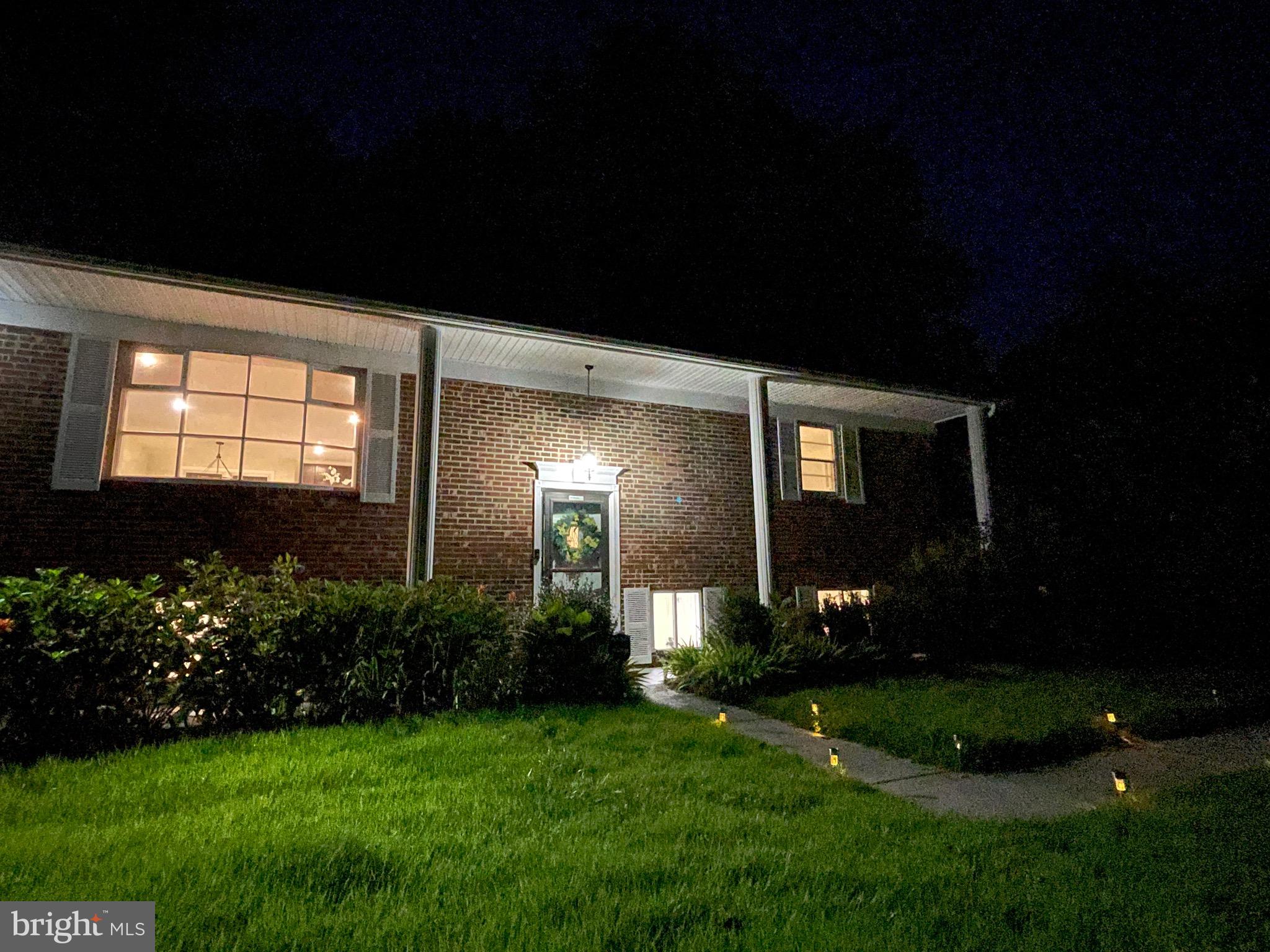 FORT WASHINGTON - Residential Lease