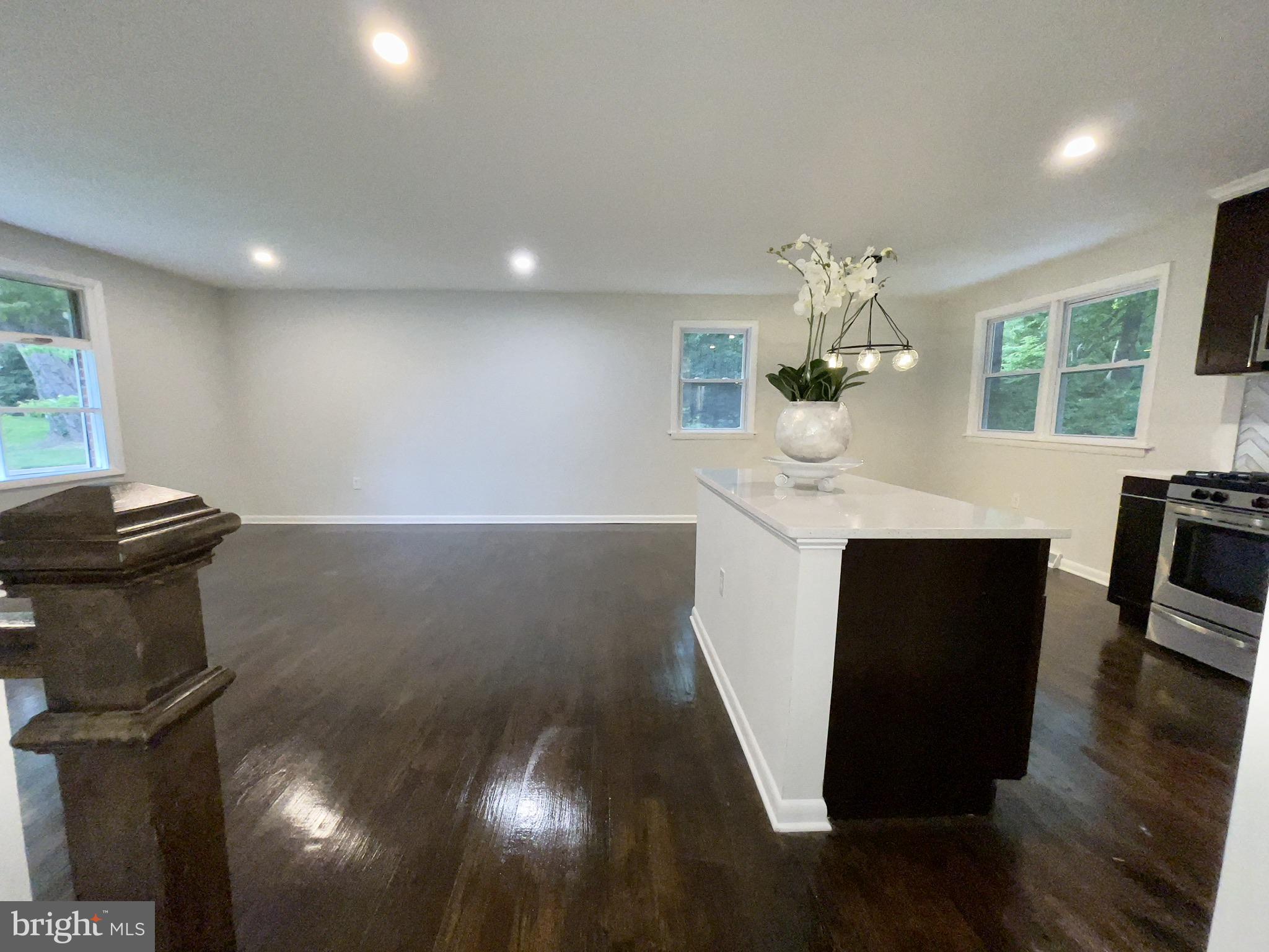 FORT WASHINGTON - Residential Lease