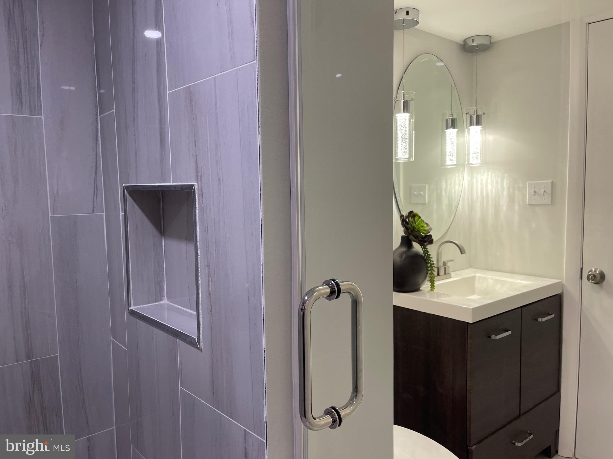 FORT WASHINGTON - Residential Lease