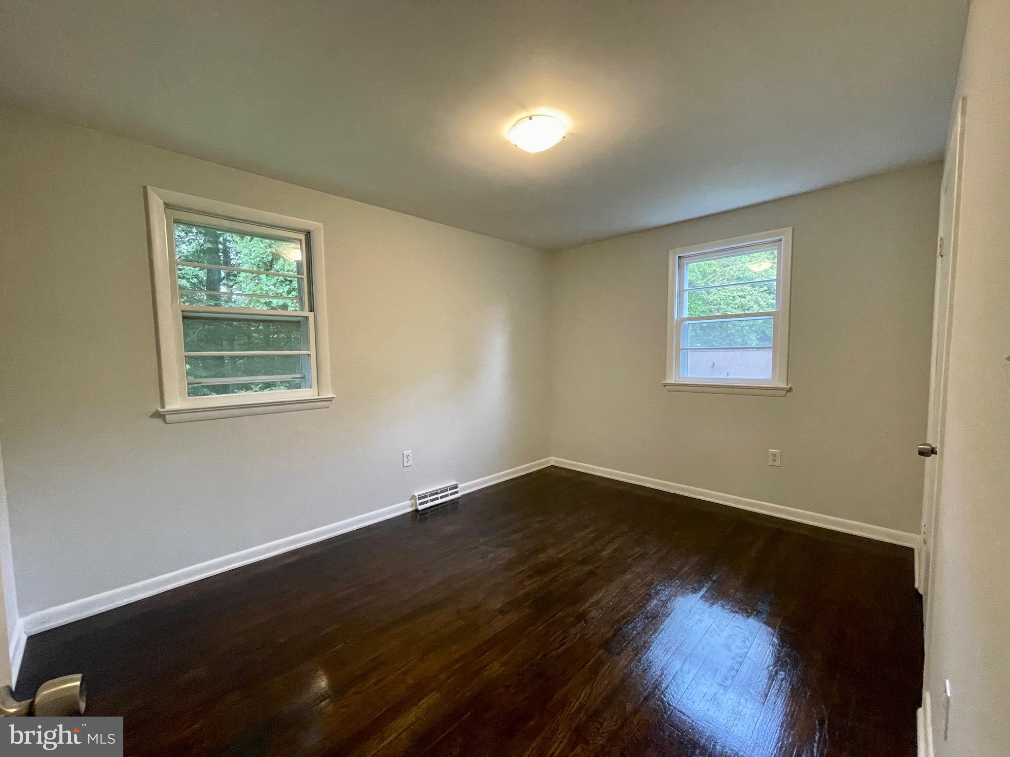 FORT WASHINGTON - Residential Lease