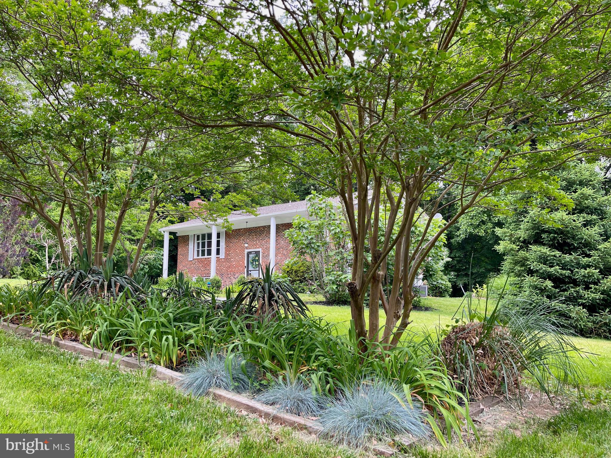 FORT WASHINGTON - Residential Lease