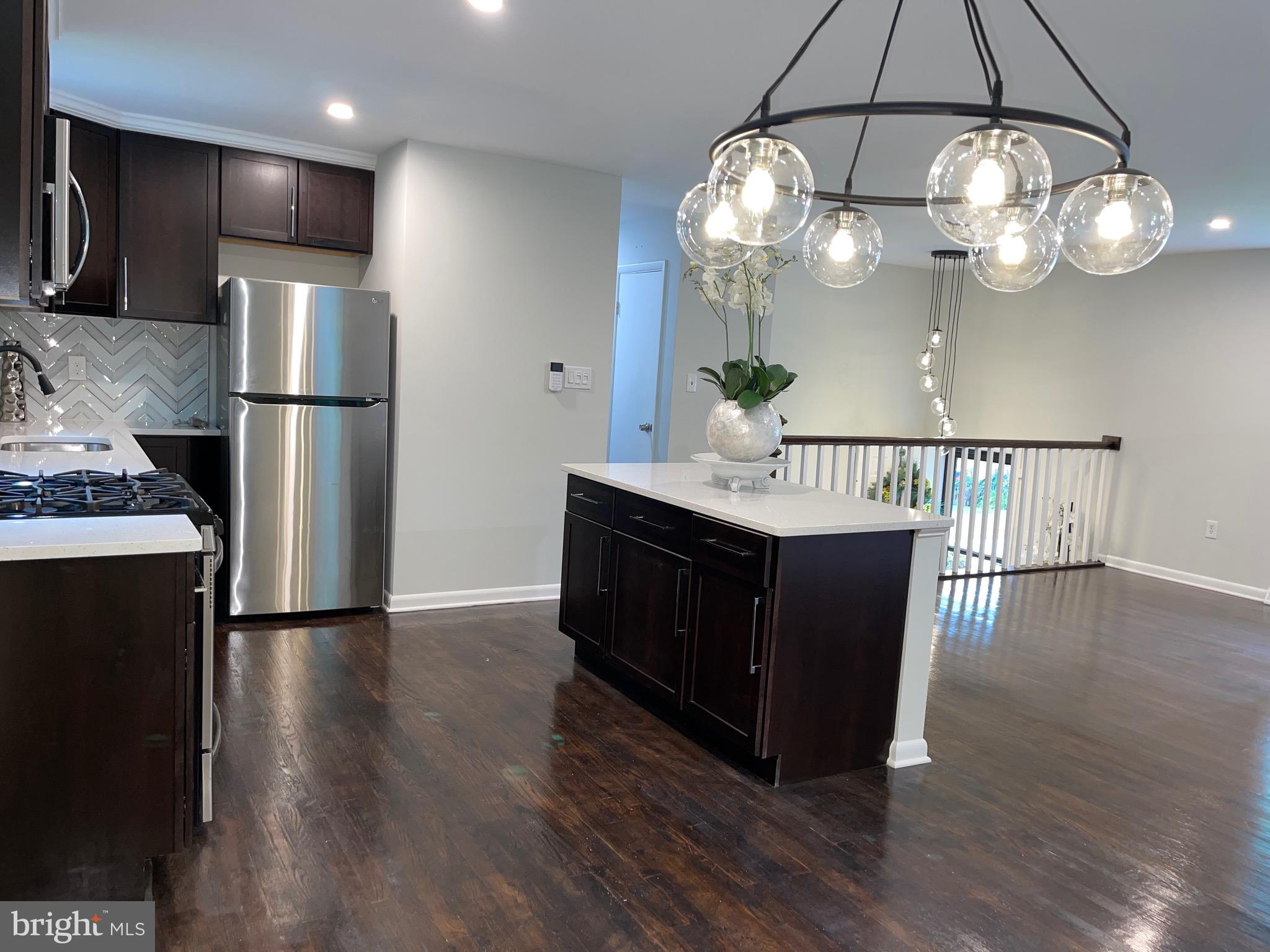 FORT WASHINGTON - Residential Lease