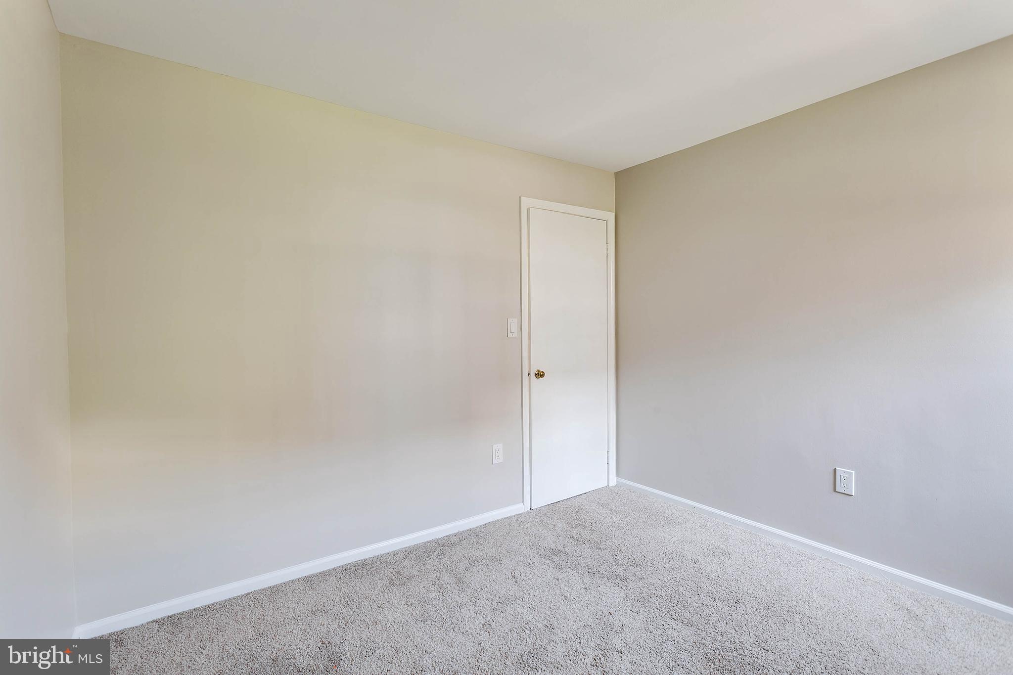 WINDGATE III - Residential