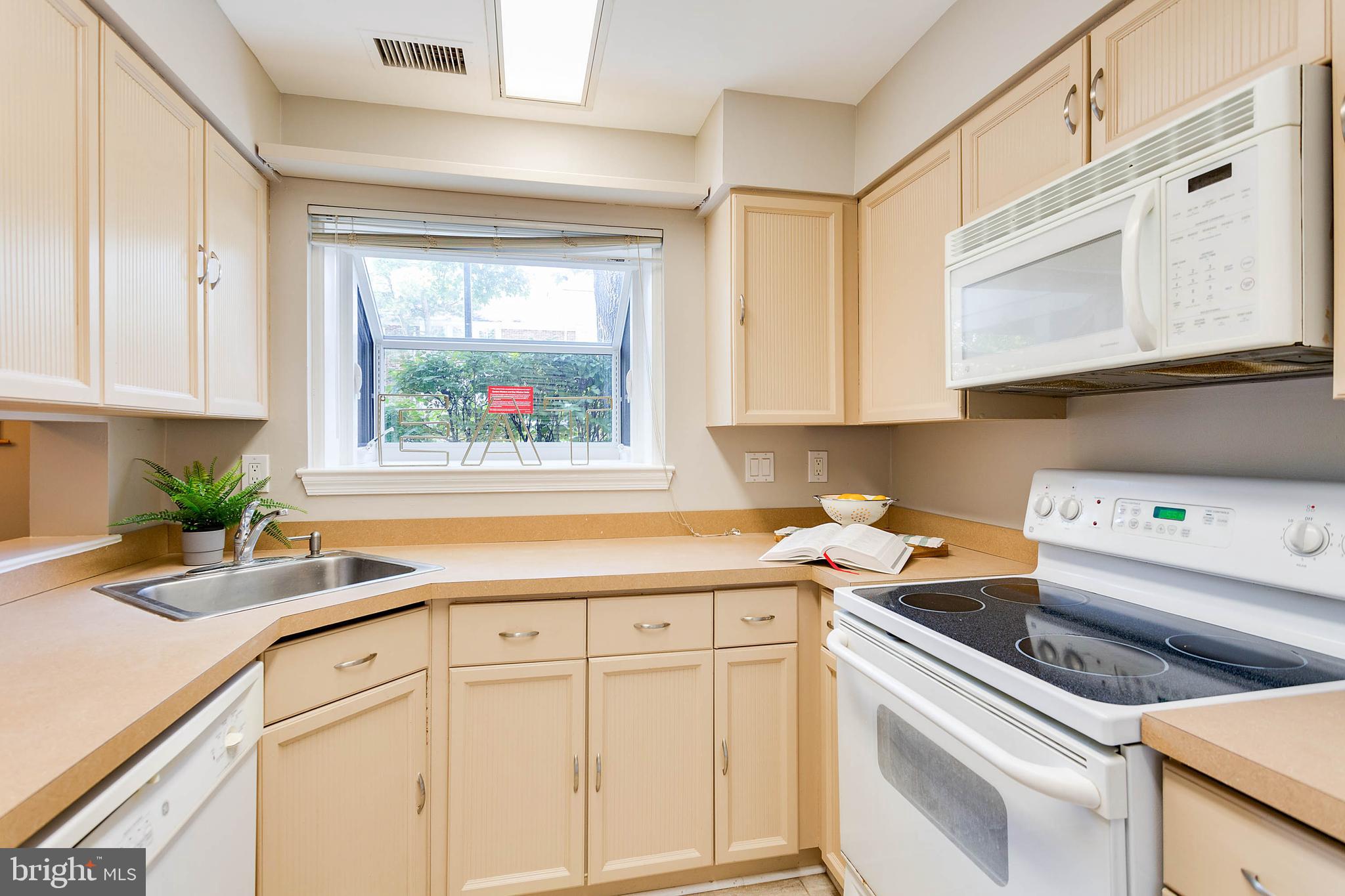 WINDGATE III - Residential