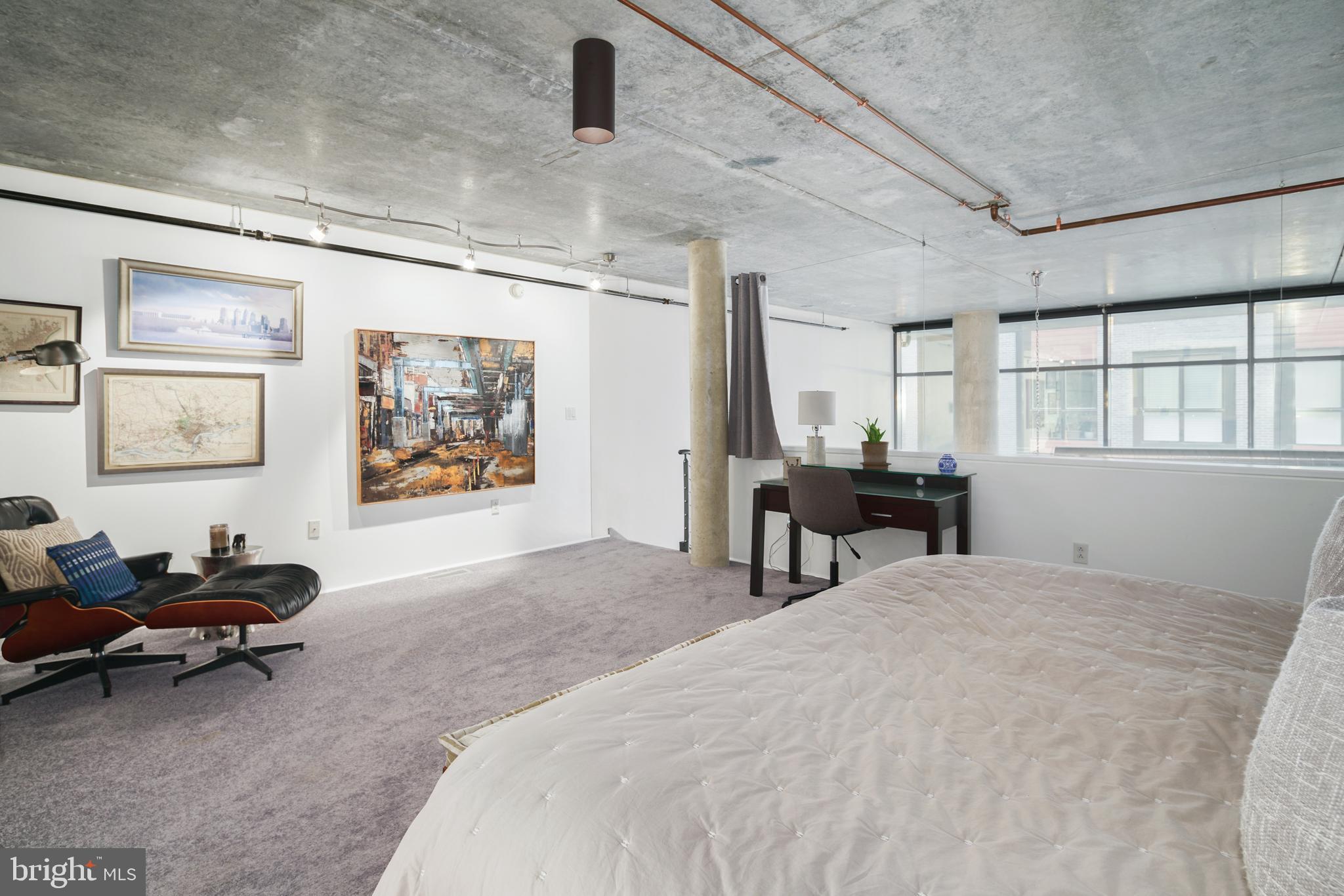 AVENUE OF THE ARTS - Residential Lease