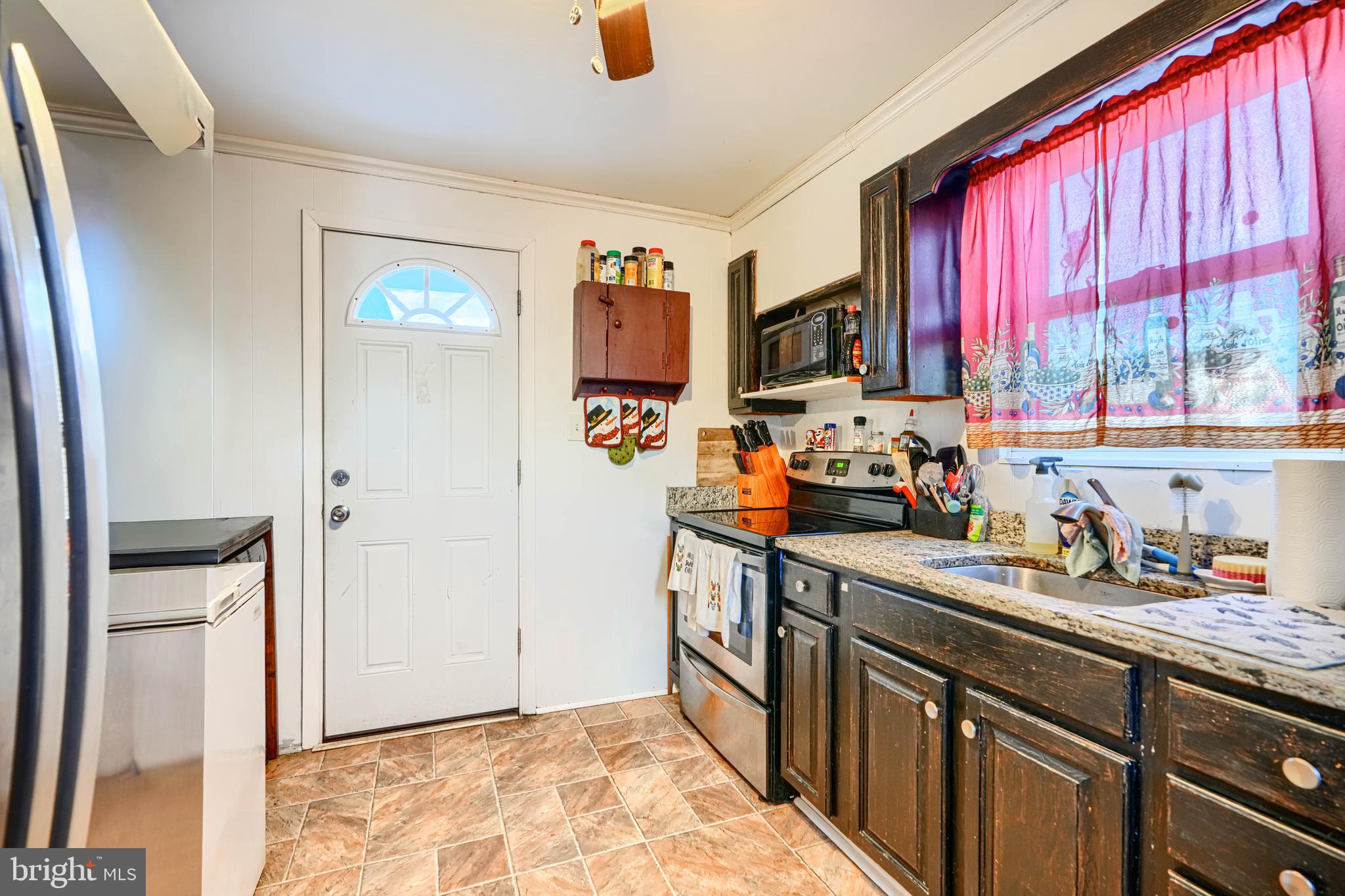 EASTERN TERRACE - Residential