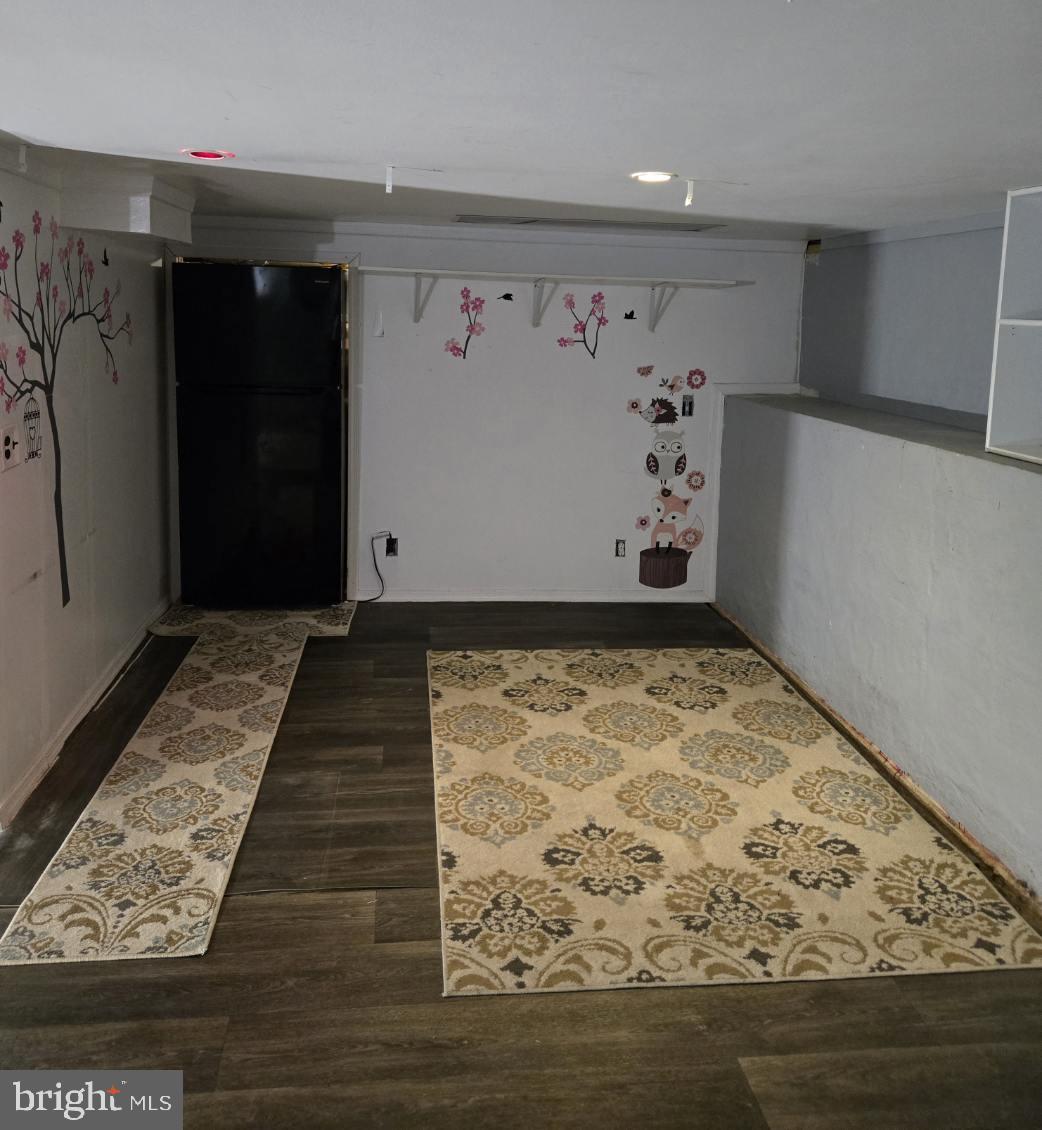 EASTERN TERRACE - Residential