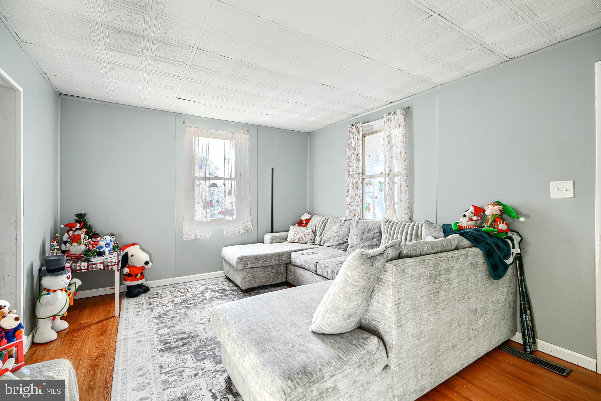 EASTERN TERRACE - Residential