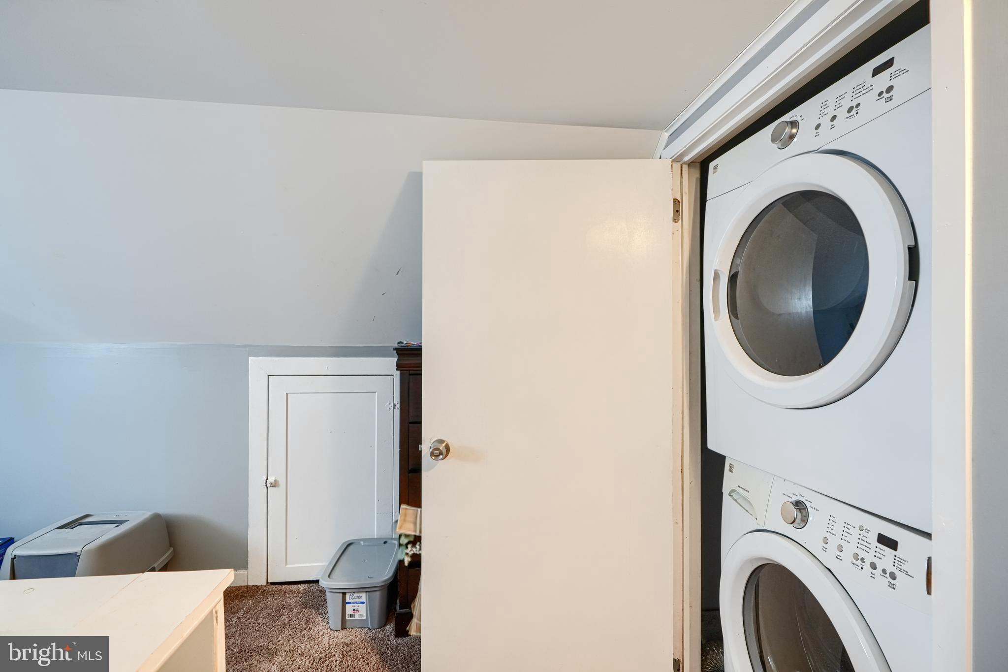 EASTERN TERRACE - Residential