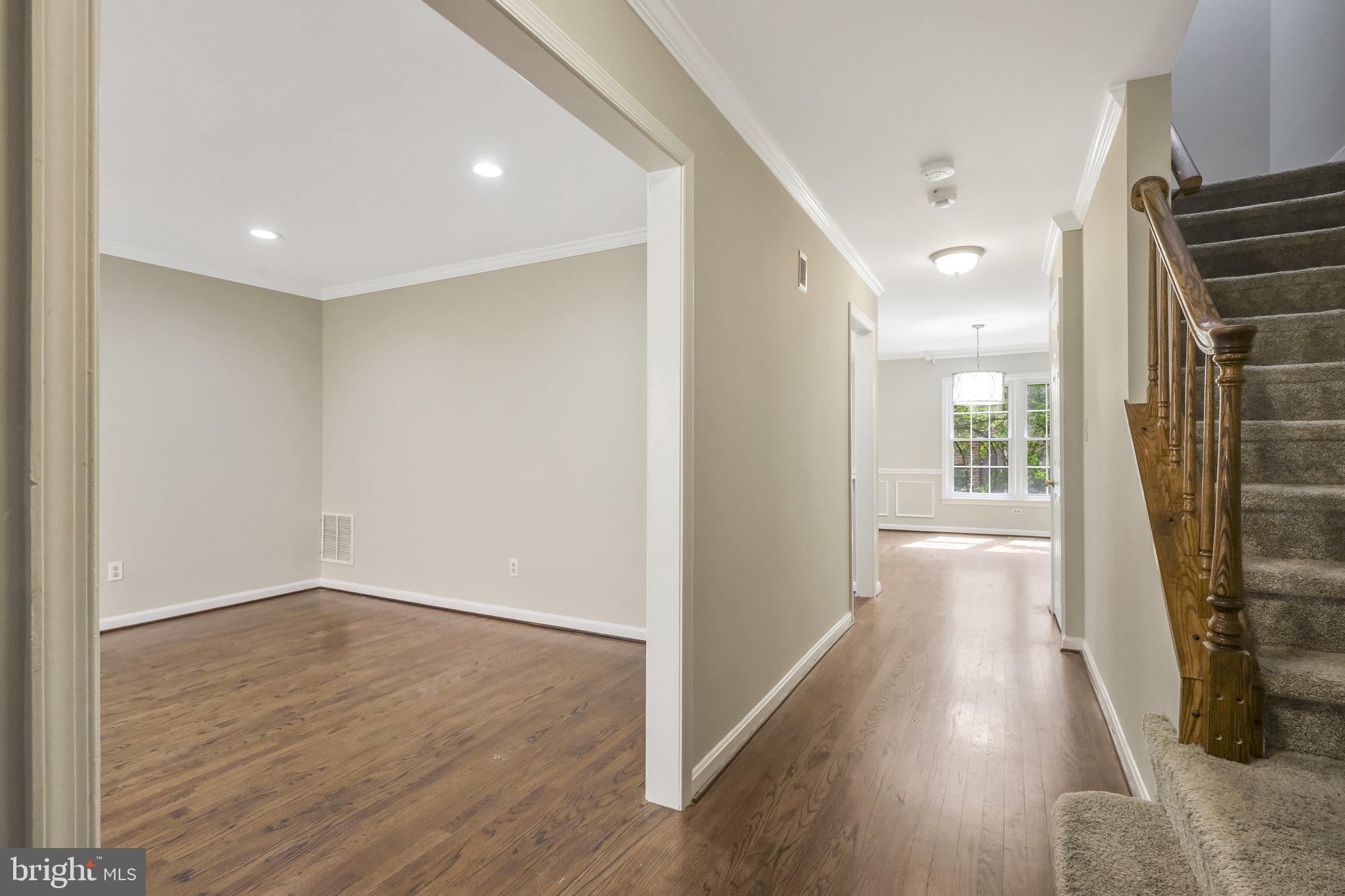 3053 MEETING STREET