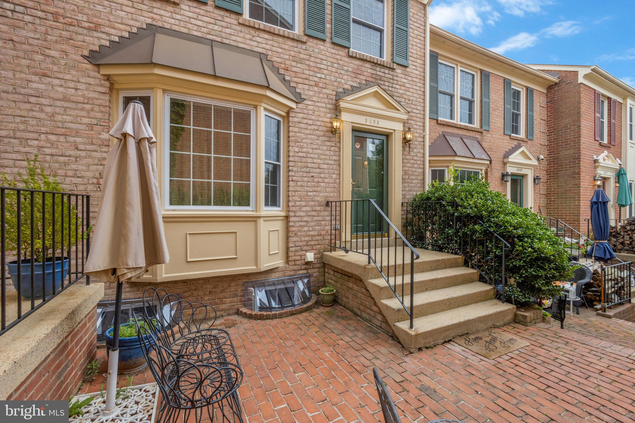 3053 MEETING STREET