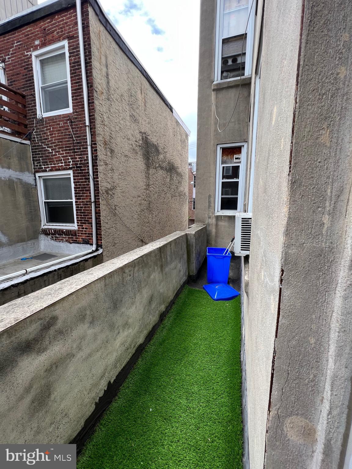 BELLA VISTA - Residential Lease