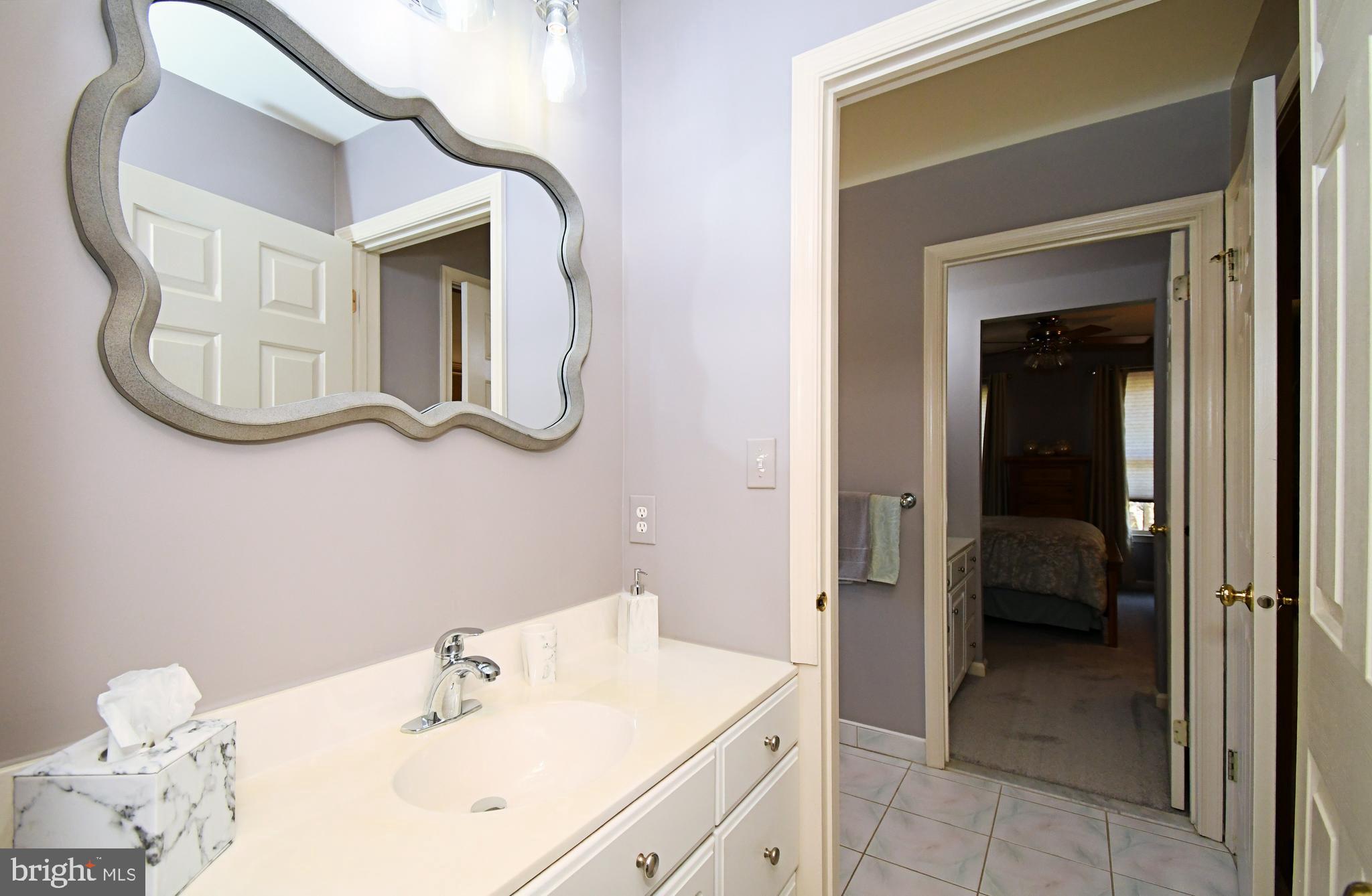 HOLLAND MEADOWS - Residential