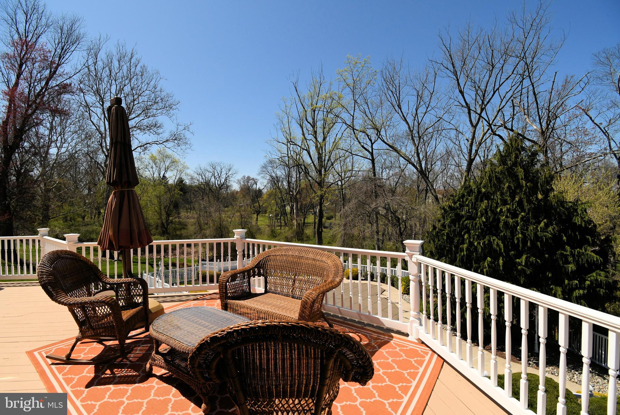 HOLLAND MEADOWS - Residential