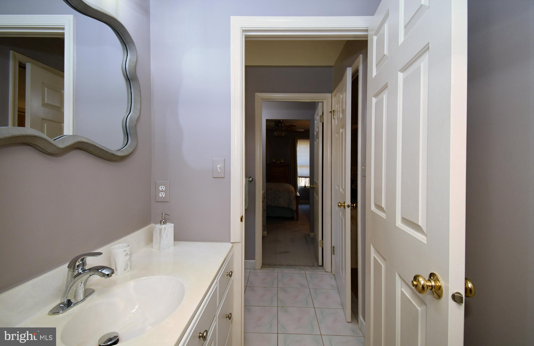 HOLLAND MEADOWS - Residential