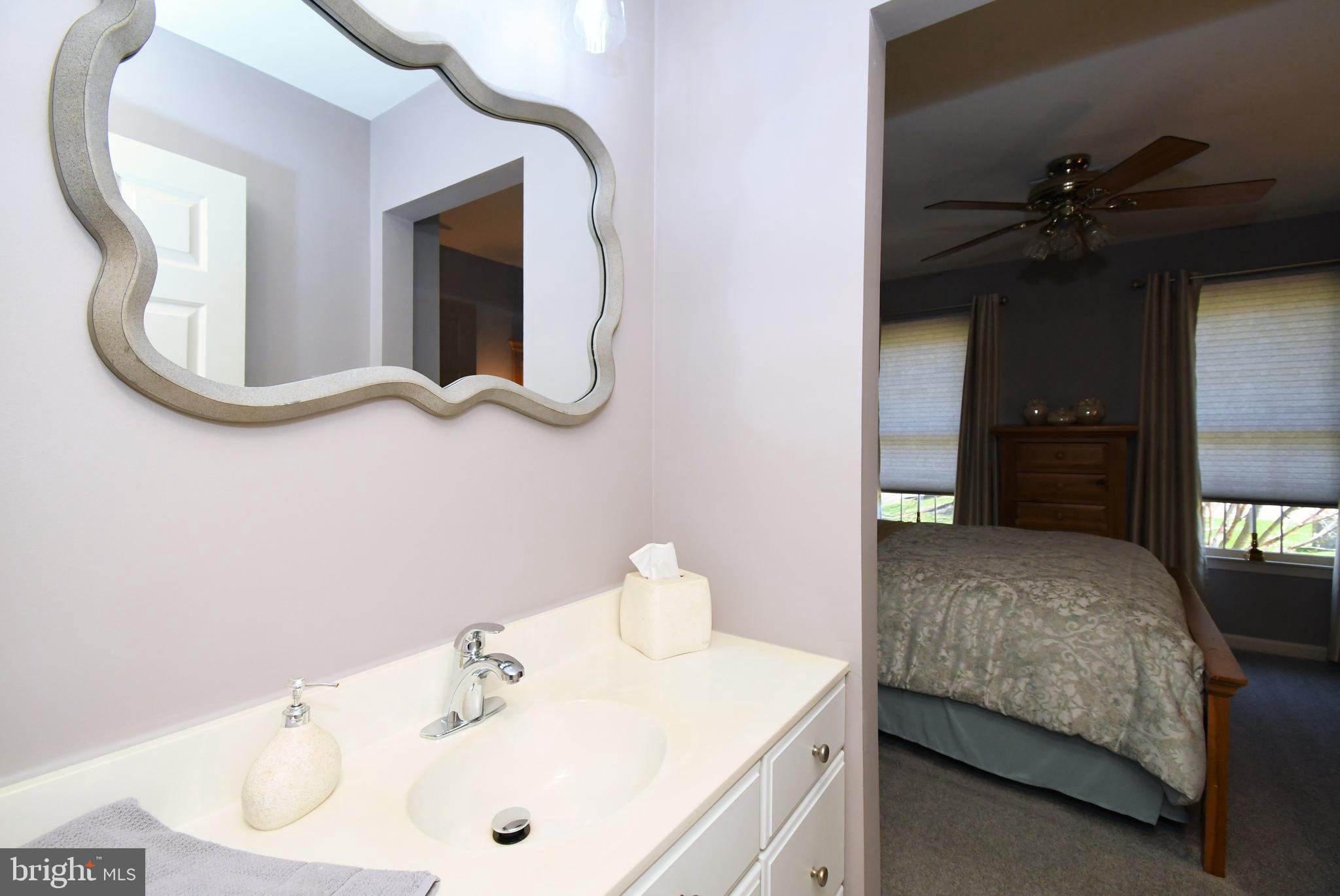 HOLLAND MEADOWS - Residential