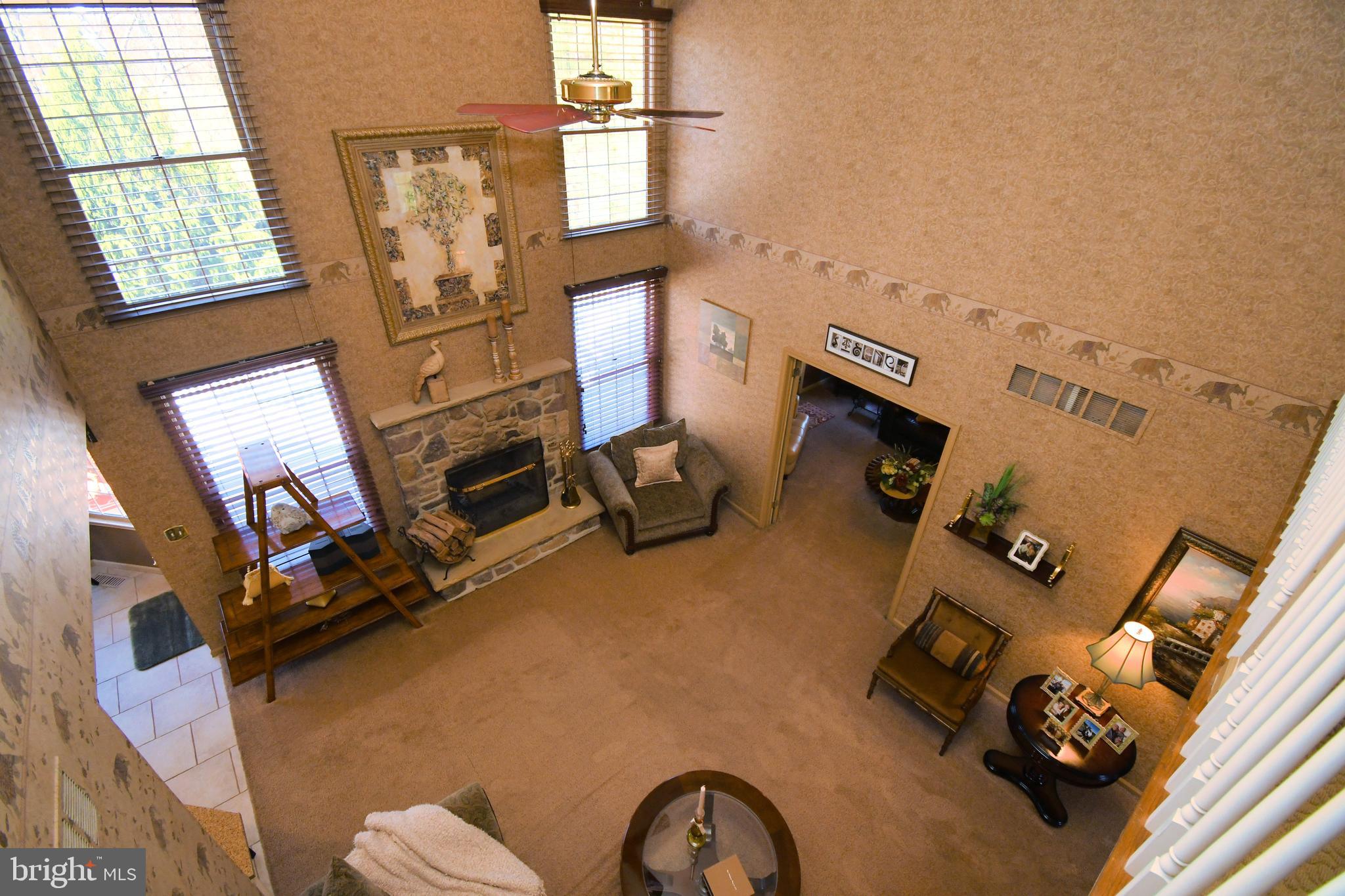 HOLLAND MEADOWS - Residential