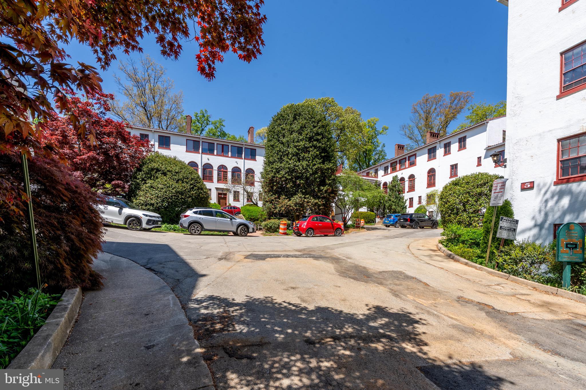 TUSCANY-CANTERBURY - Residential