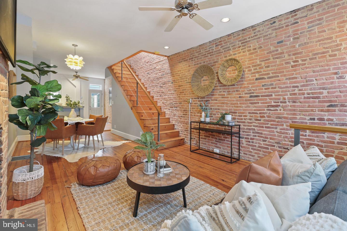 FEDERAL HILL HISTORIC DISTRICT - Residential Lease