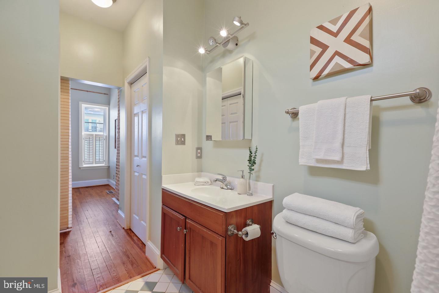 FEDERAL HILL HISTORIC DISTRICT - Residential Lease