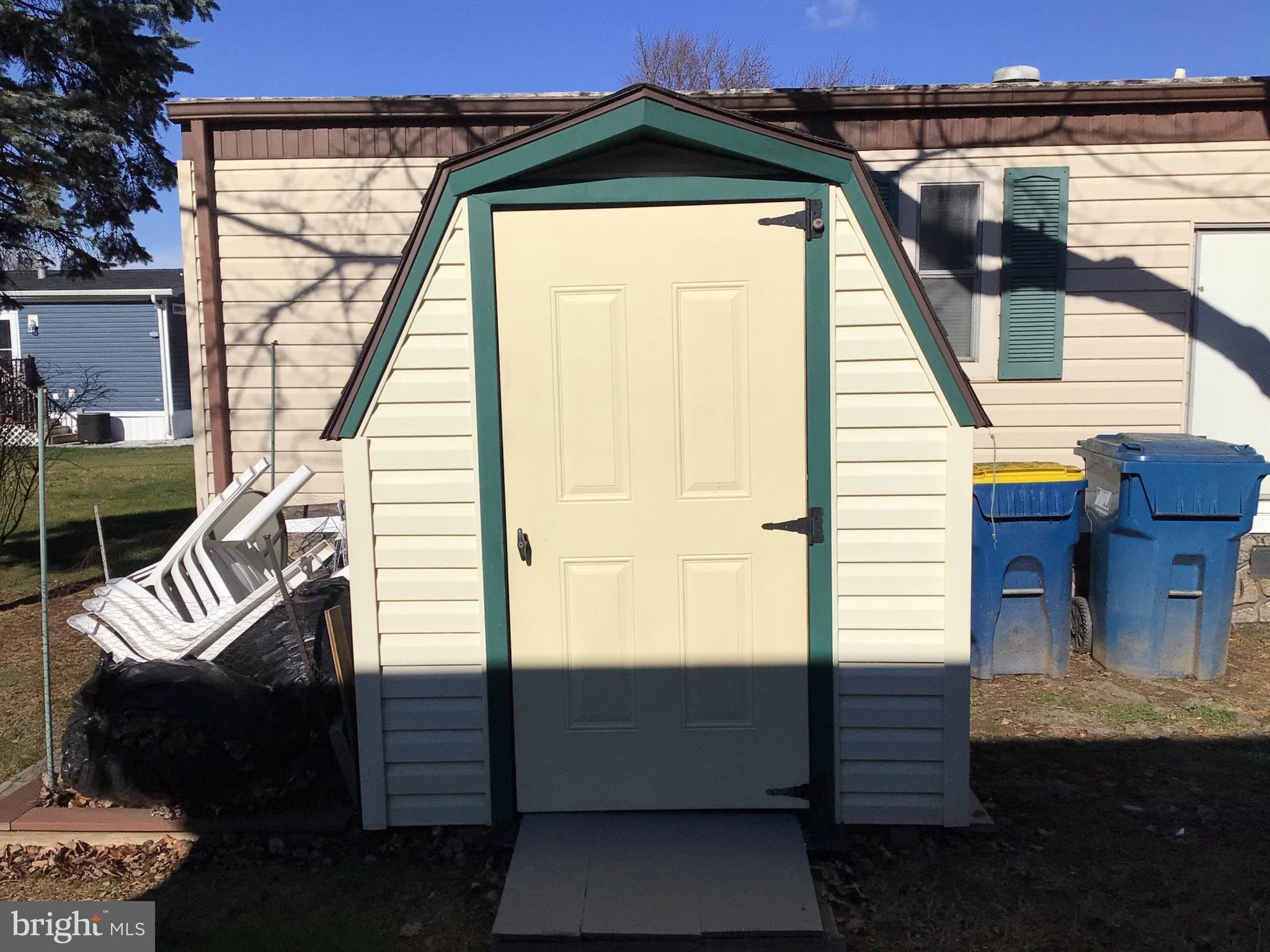 PENNWOOD CROSSING - Residential