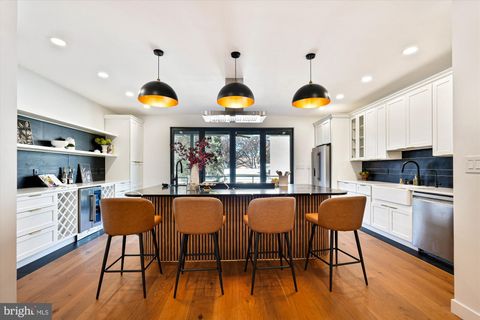 951 SHEPHERD STREET NW WASHINGTON DC 20011