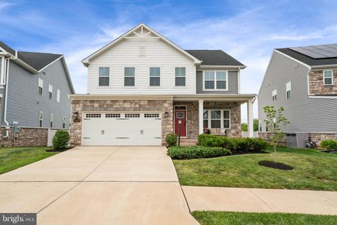 Photo of 11285 Wheeler Ridge Drive, MANASSAS, VA 20109 (MLS # VAPW2117248)