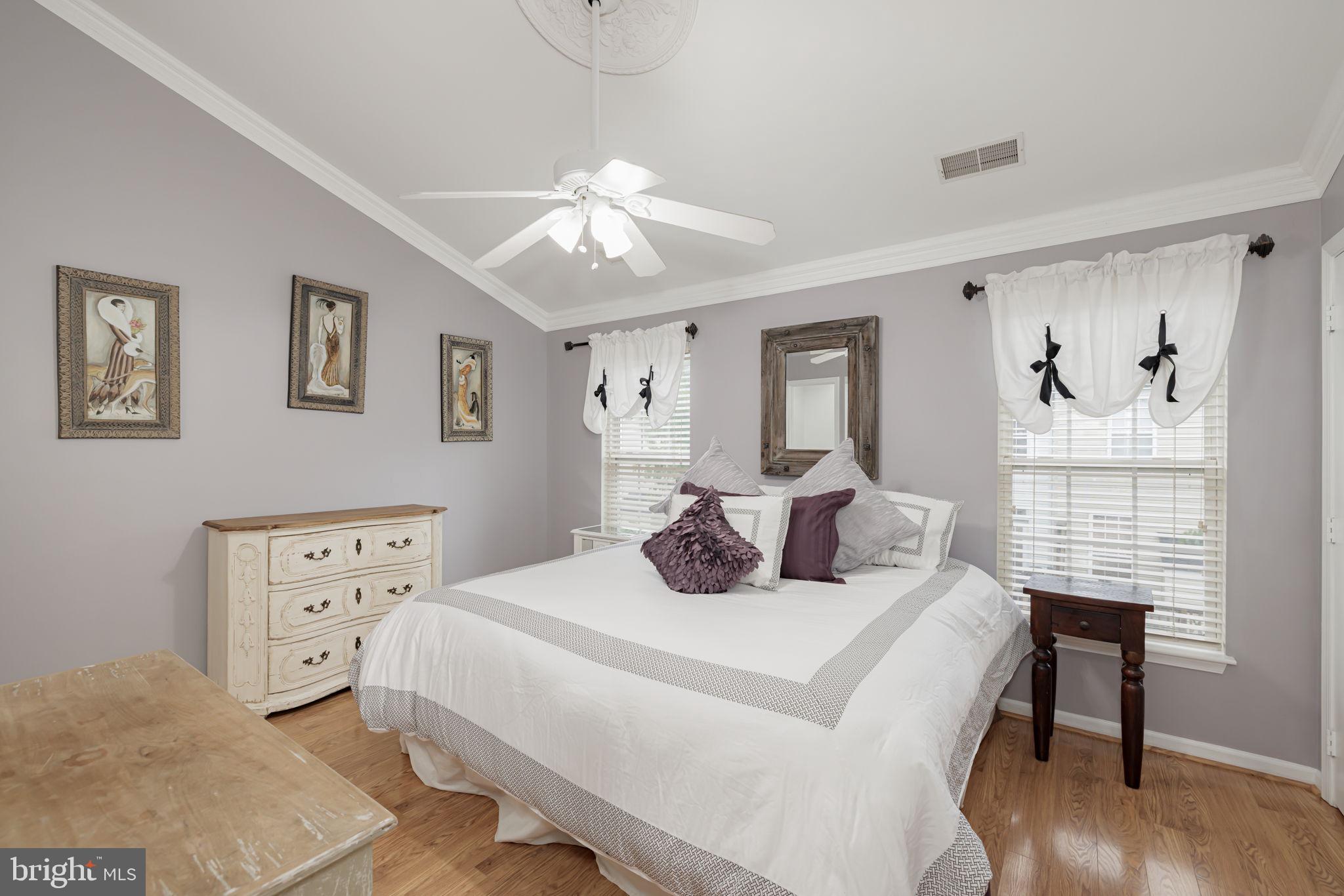 KINGSTOWNE - Residential