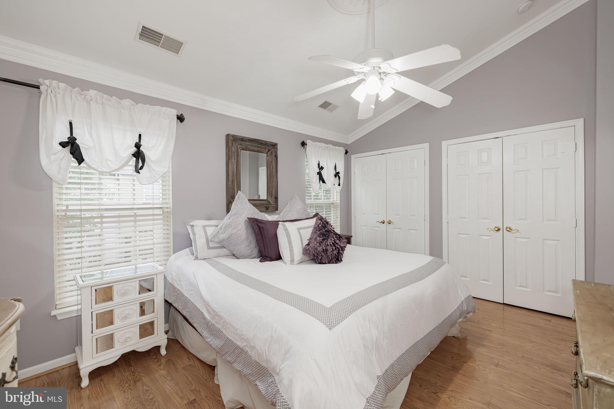 KINGSTOWNE - Residential