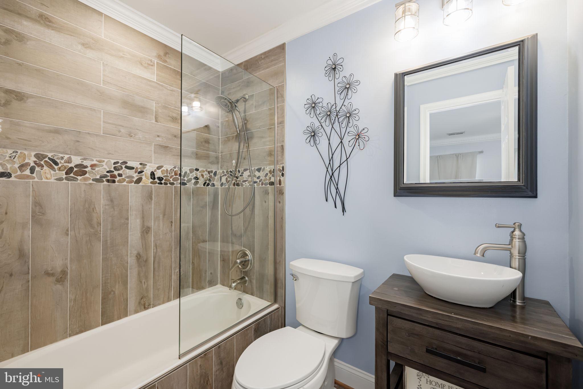 KINGSTOWNE - Residential