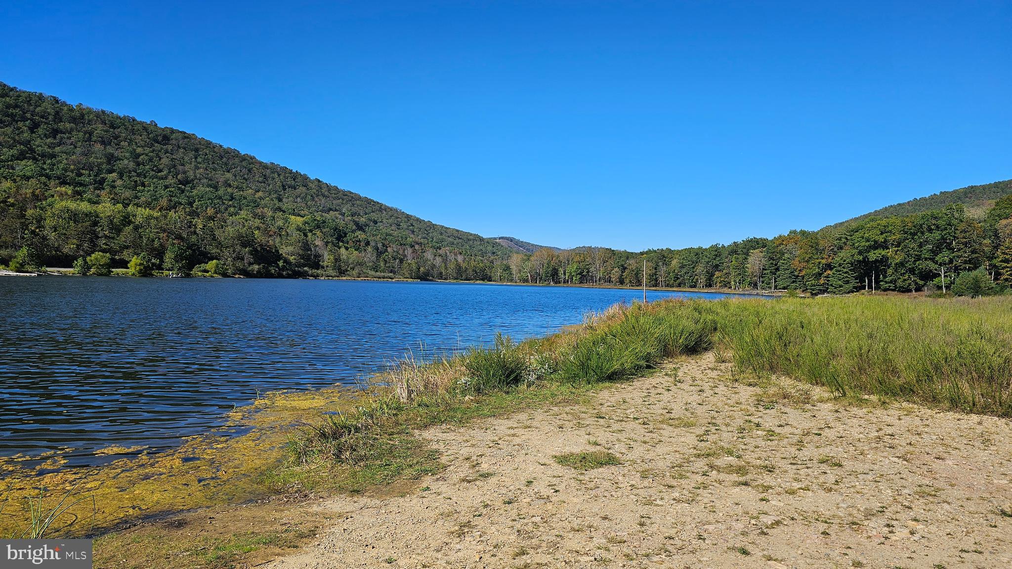 WARDEN LAKE - Residential