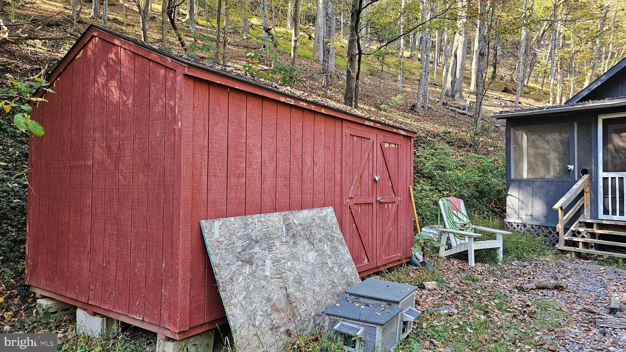WARDEN LAKE - Residential
