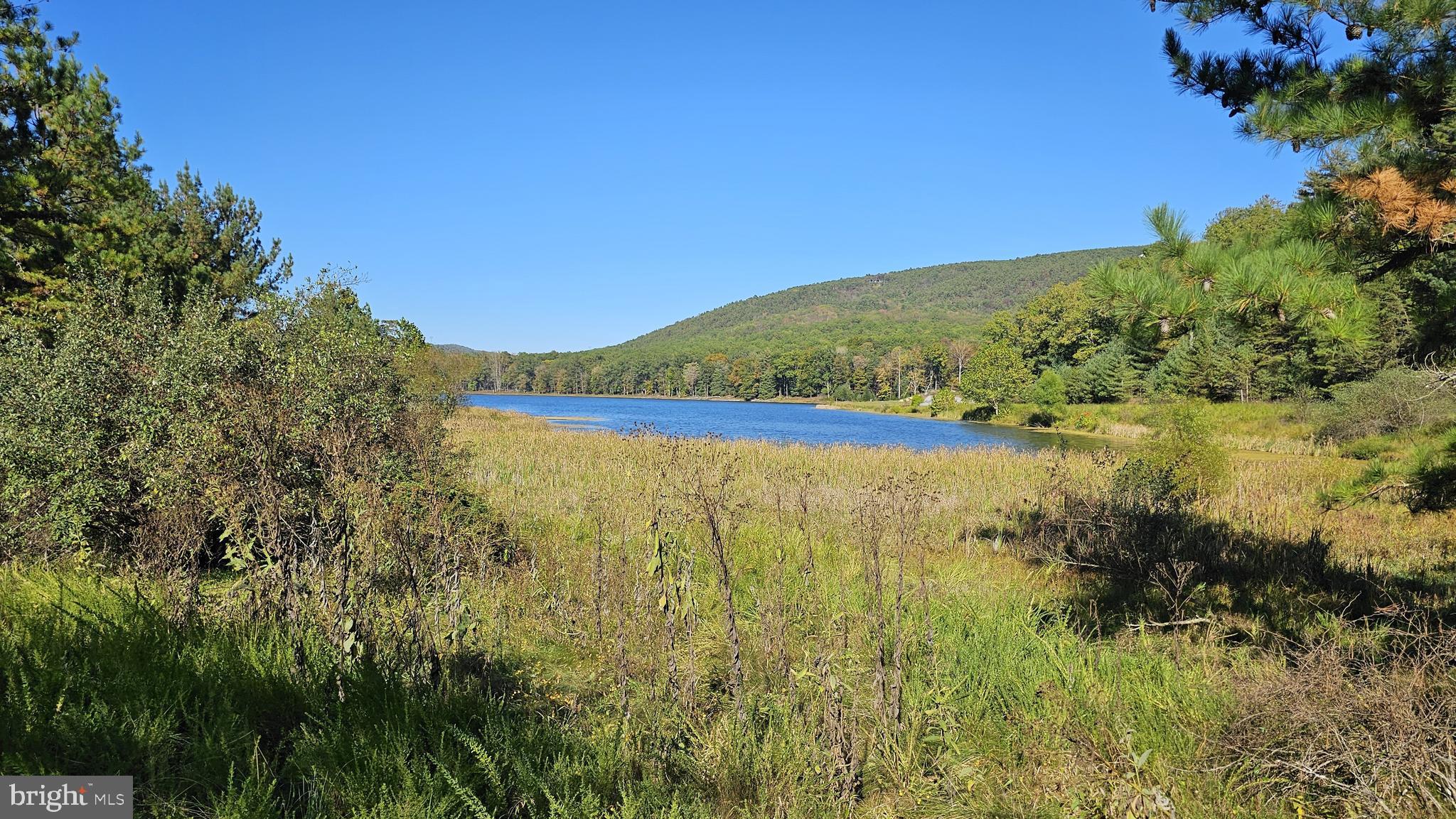 WARDEN LAKE - Residential
