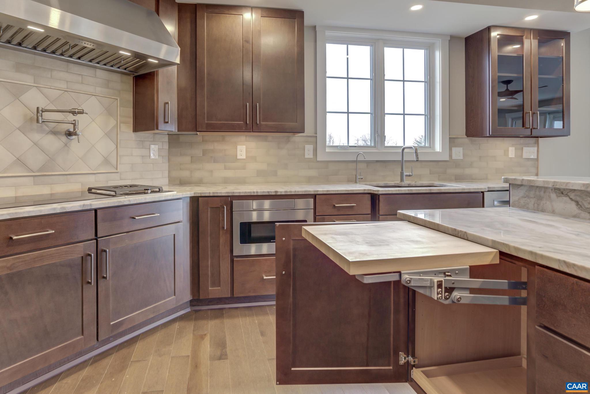 OLD TRAIL - Residential