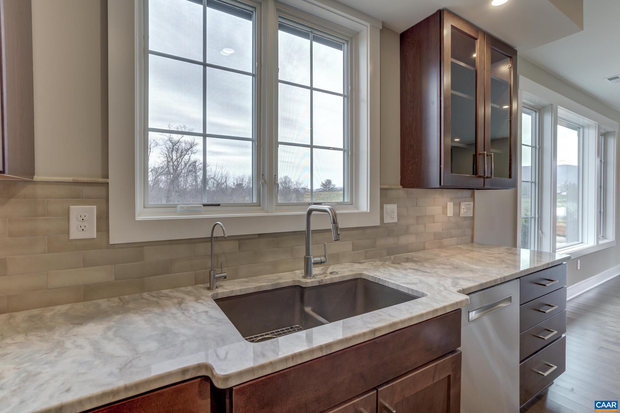 OLD TRAIL - Residential