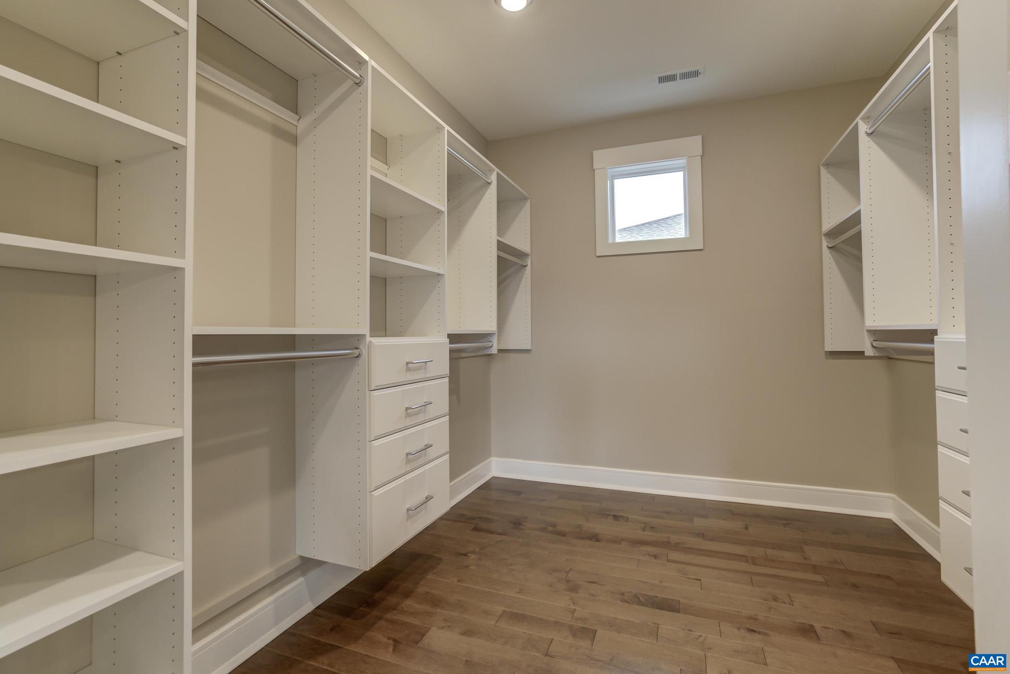 OLD TRAIL - Residential