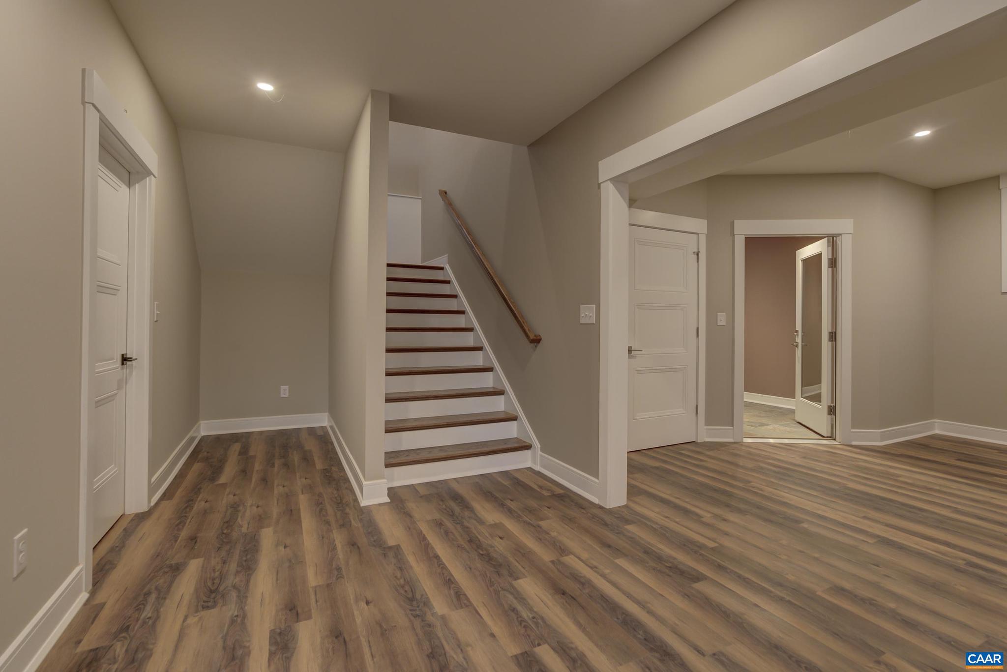 OLD TRAIL - Residential