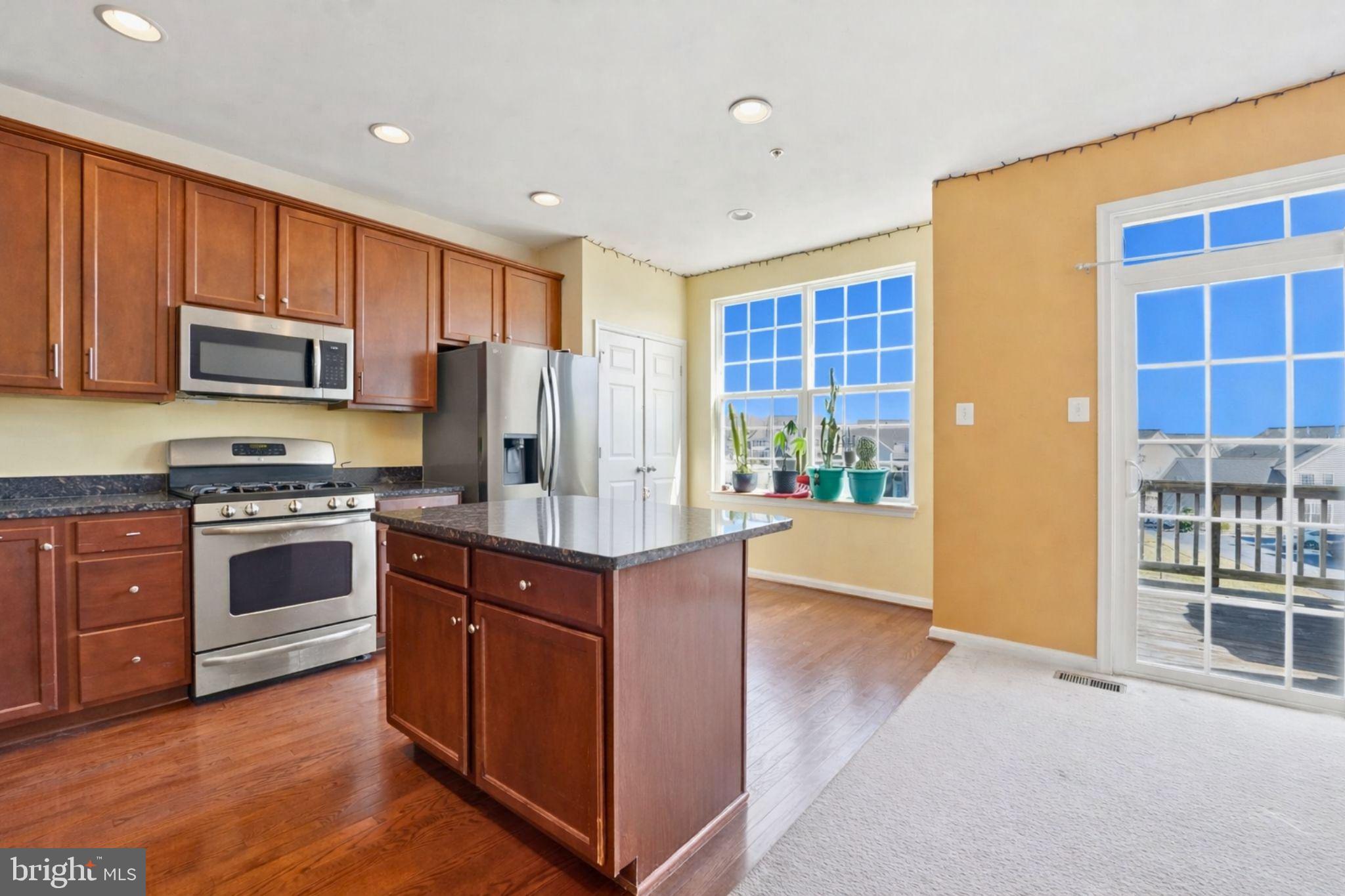 BRINKLEY MANOR - Residential