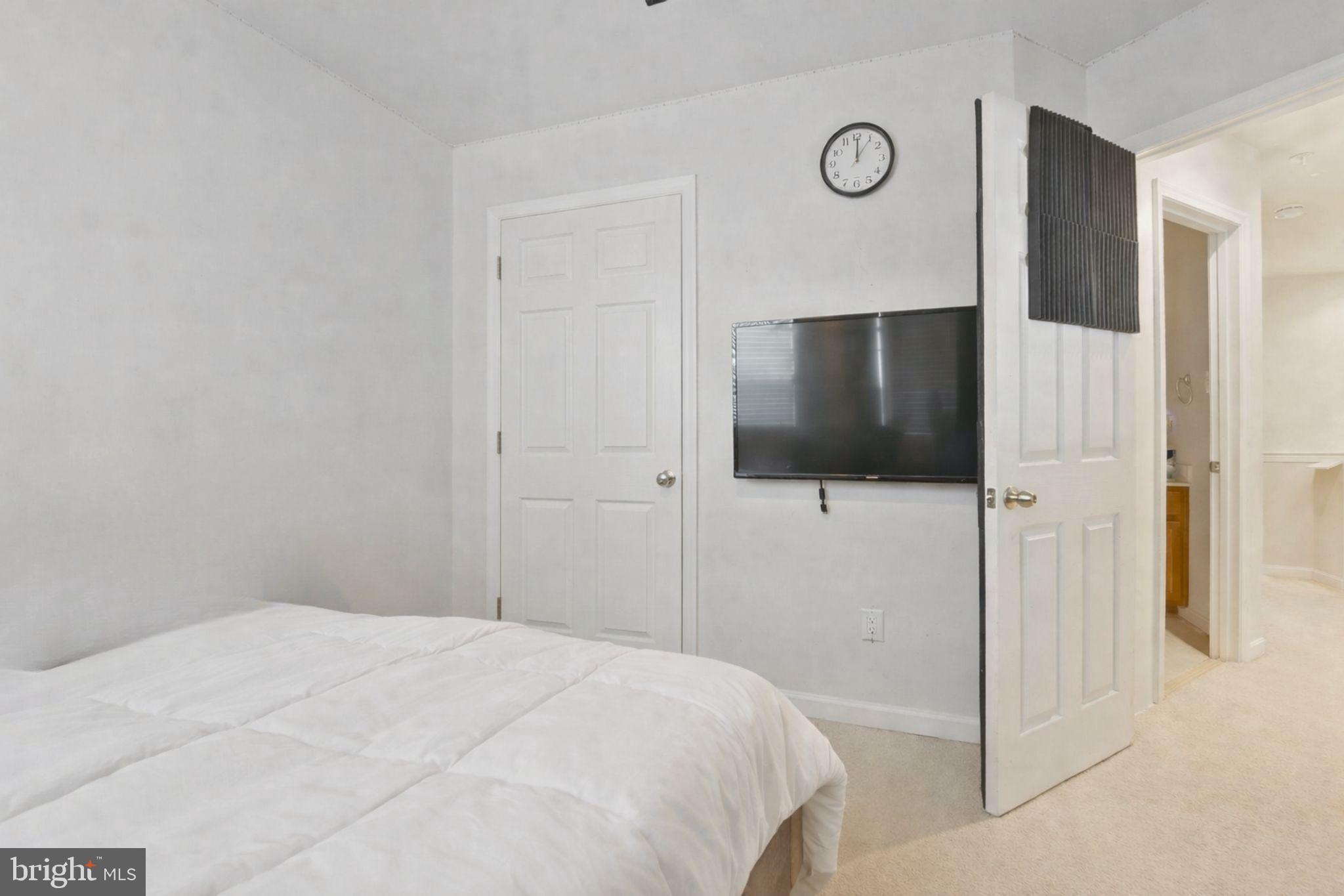 BRINKLEY MANOR - Residential