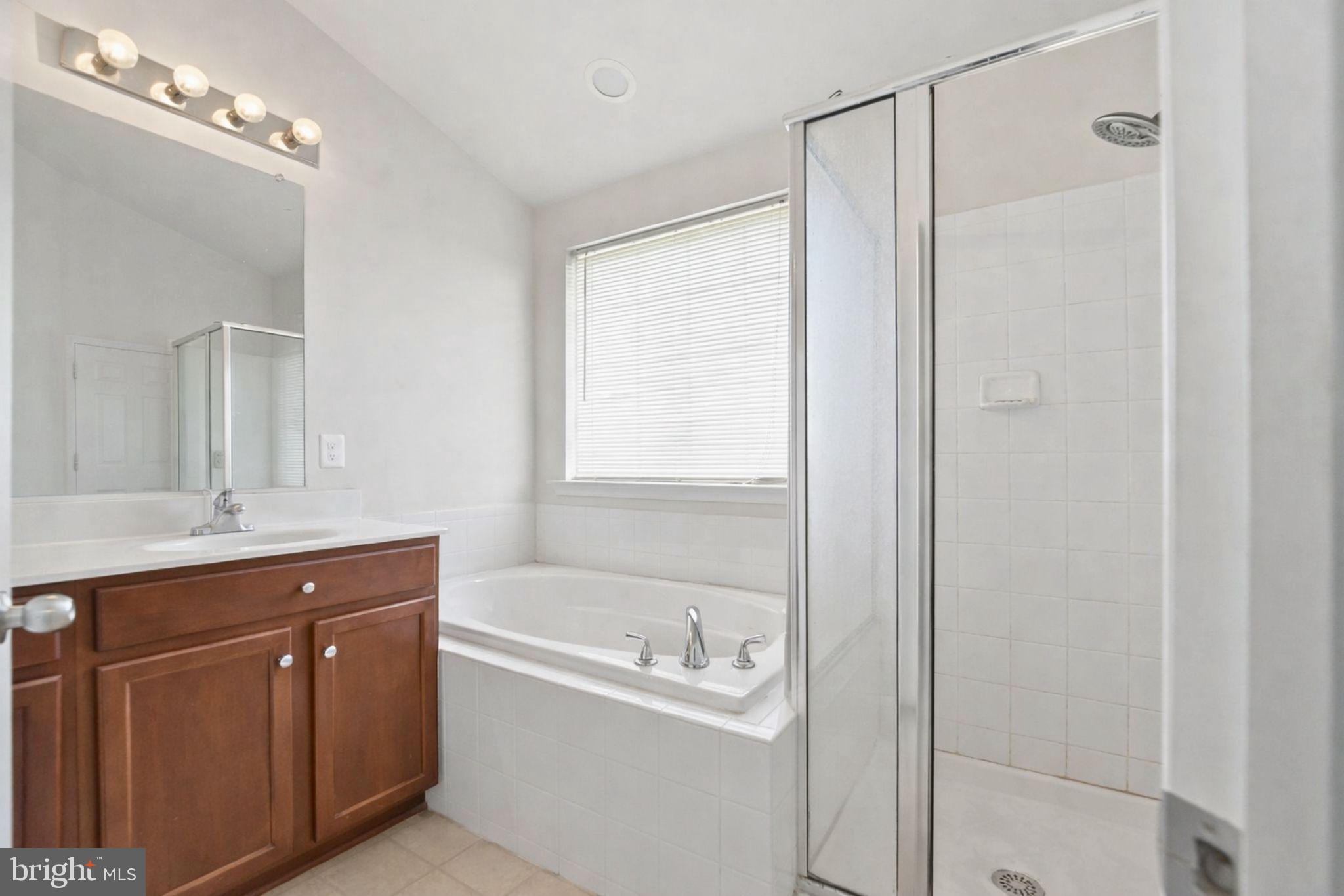 BRINKLEY MANOR - Residential