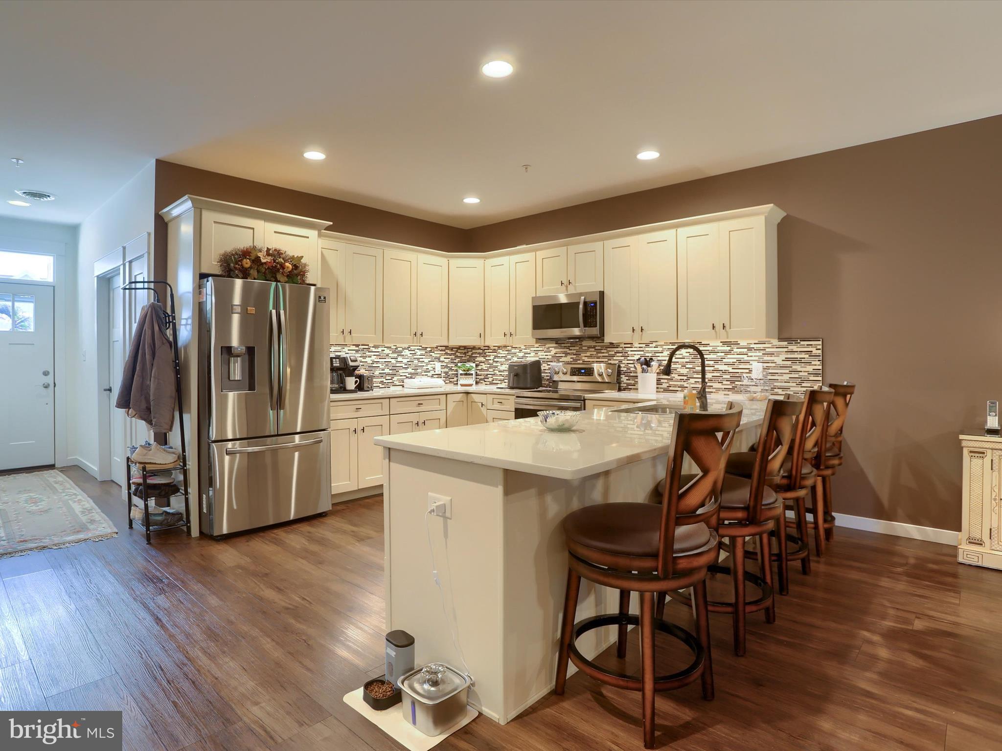 MEADOWSGREEN - Residential