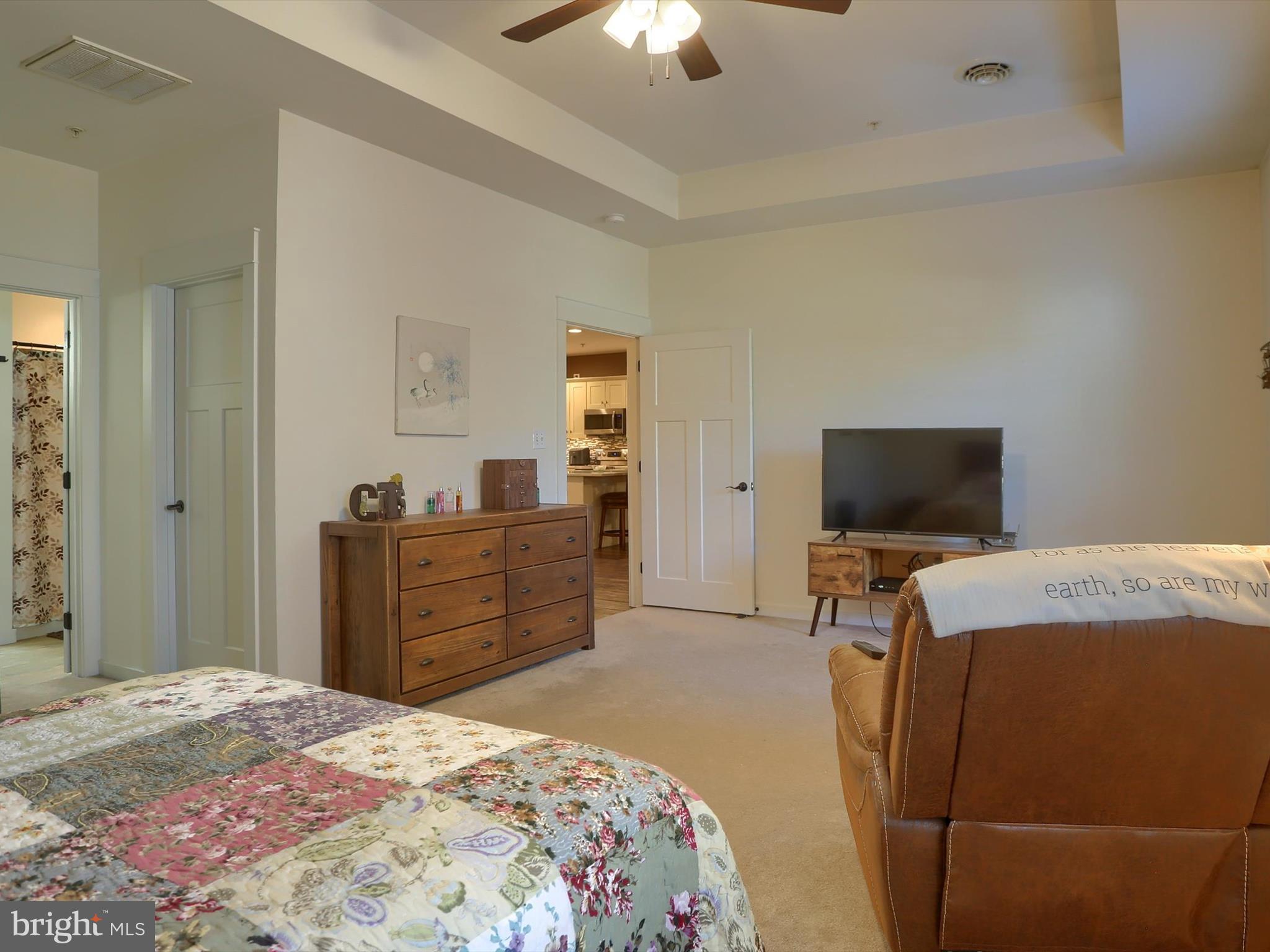 MEADOWSGREEN - Residential