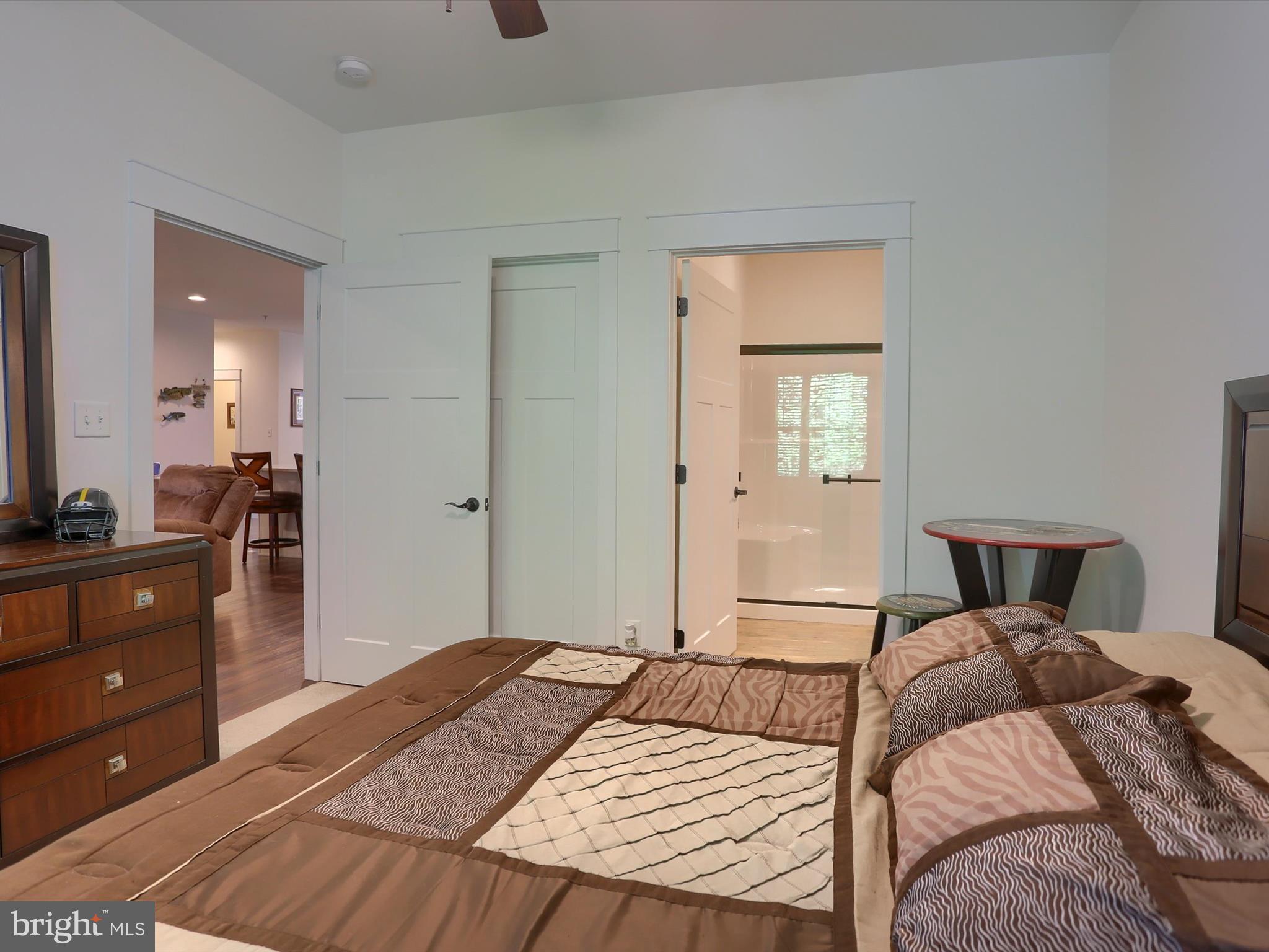 MEADOWSGREEN - Residential