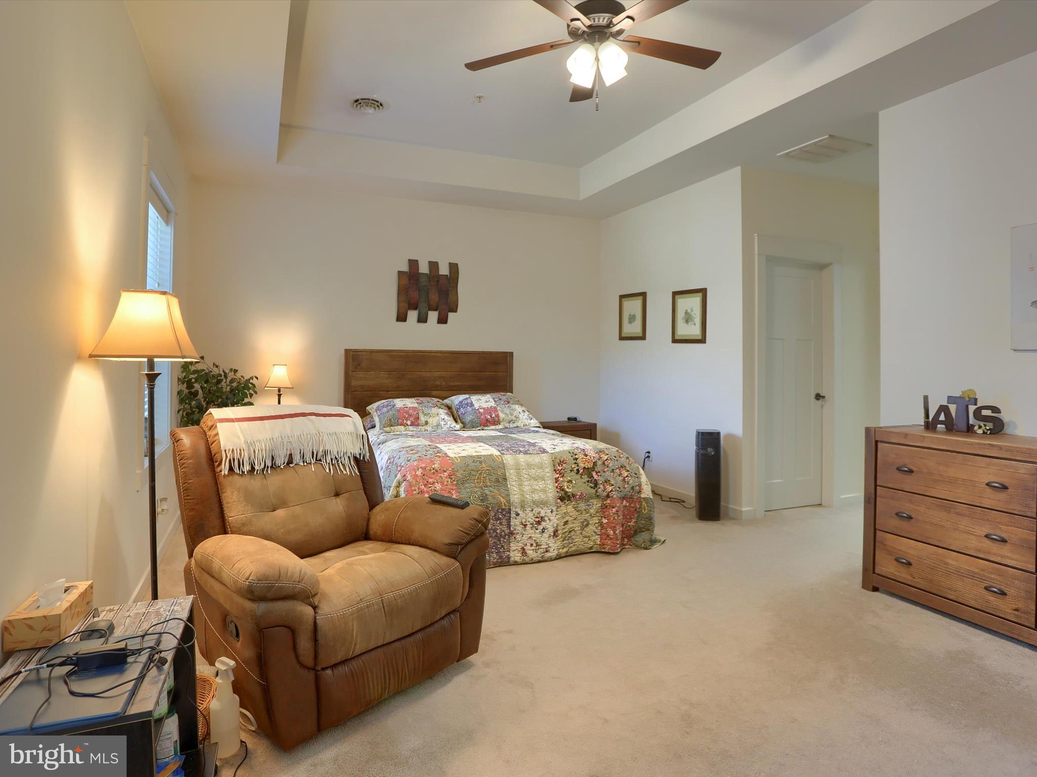 MEADOWSGREEN - Residential