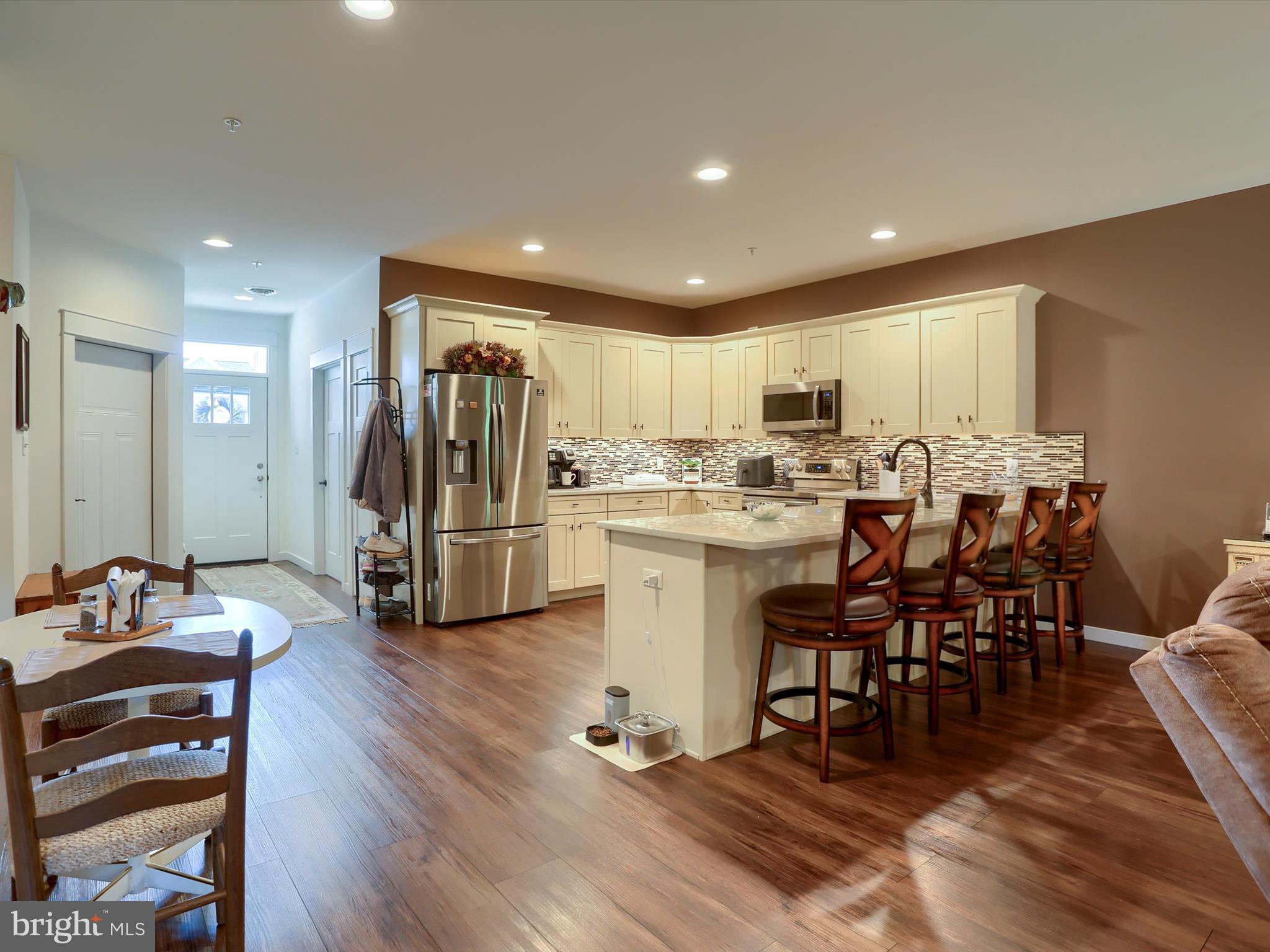 MEADOWSGREEN - Residential